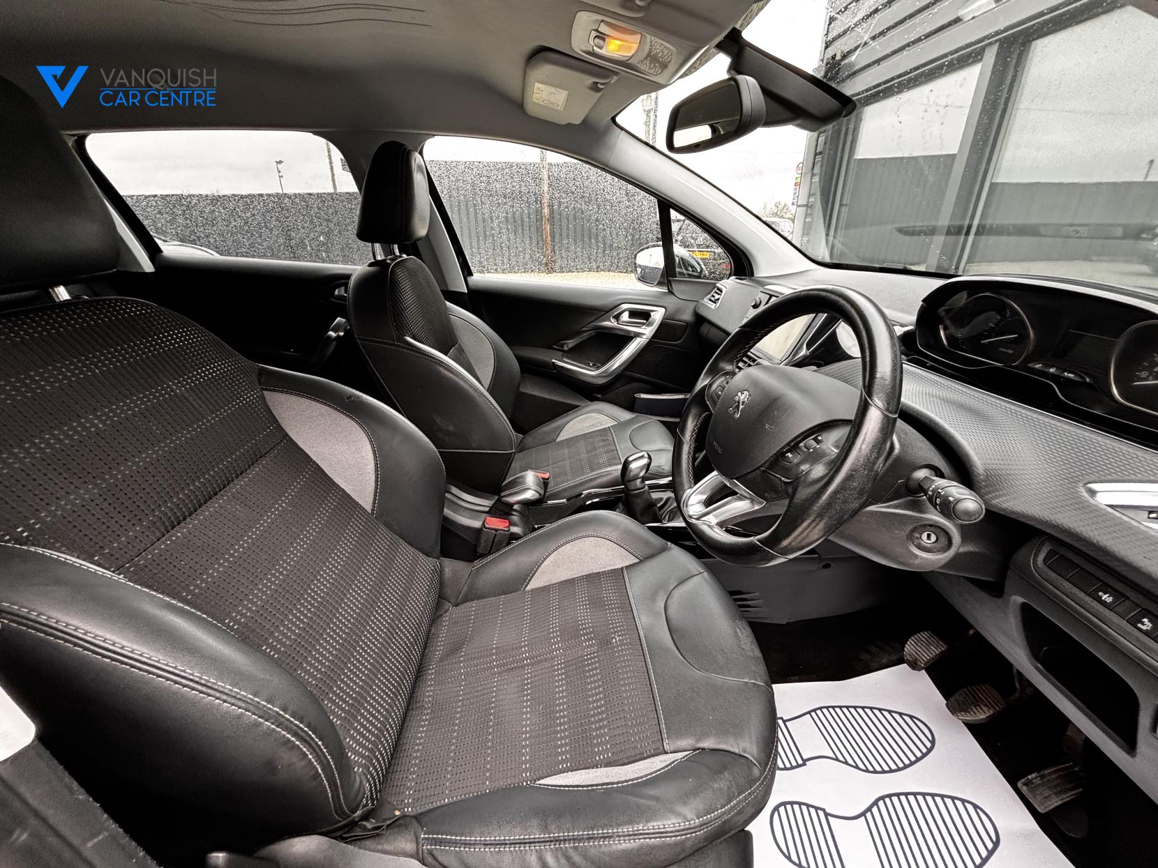 Peugeot 2008 1.6 BlueHDi Allure SUV 5dr Diesel Manual Euro 6 (s/s) (100 ps)