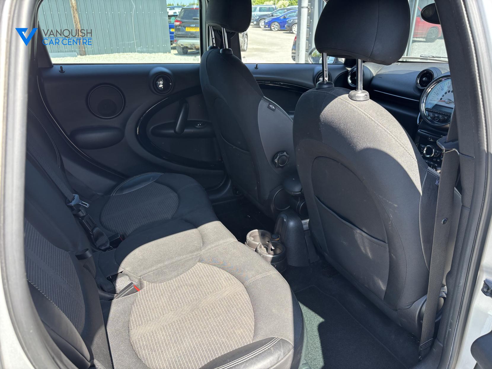 MINI Countryman 1.6 Cooper D SUV 5dr Diesel Manual Euro 5 (s/s) (112 ps)