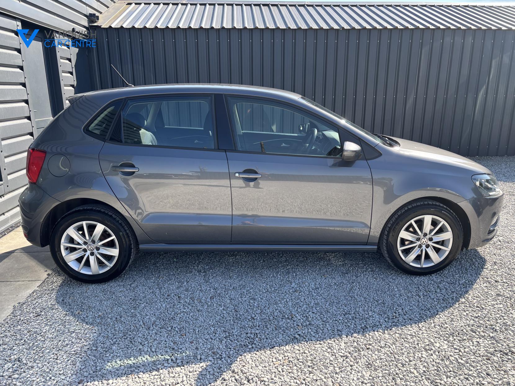 Volkswagen Polo 1.0 BlueMotion Tech SE Hatchback 5dr Petrol Manual Euro 6 (s/s) (60 ps)