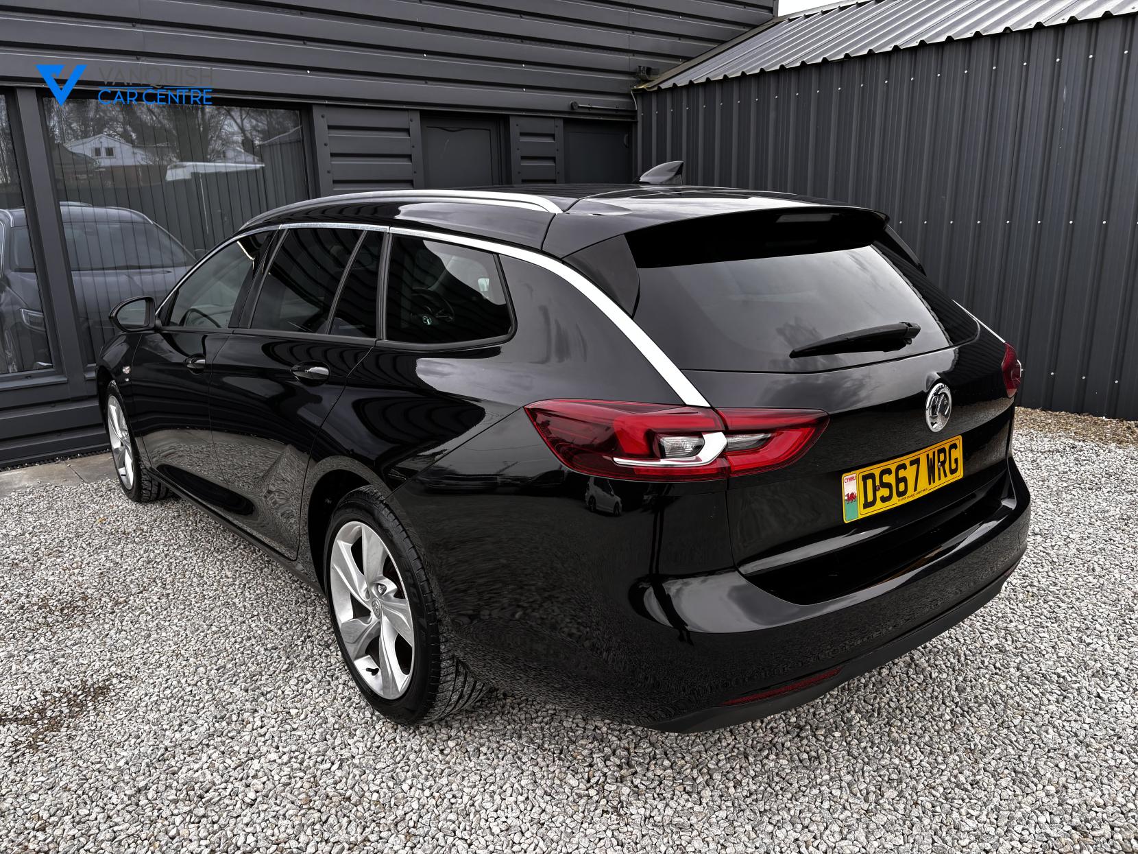 Vauxhall Insignia 2.0 Turbo D BlueInjection SRi Nav Sports Tourer 5dr Diesel Manual Euro 6 (s/s) (170 ps)