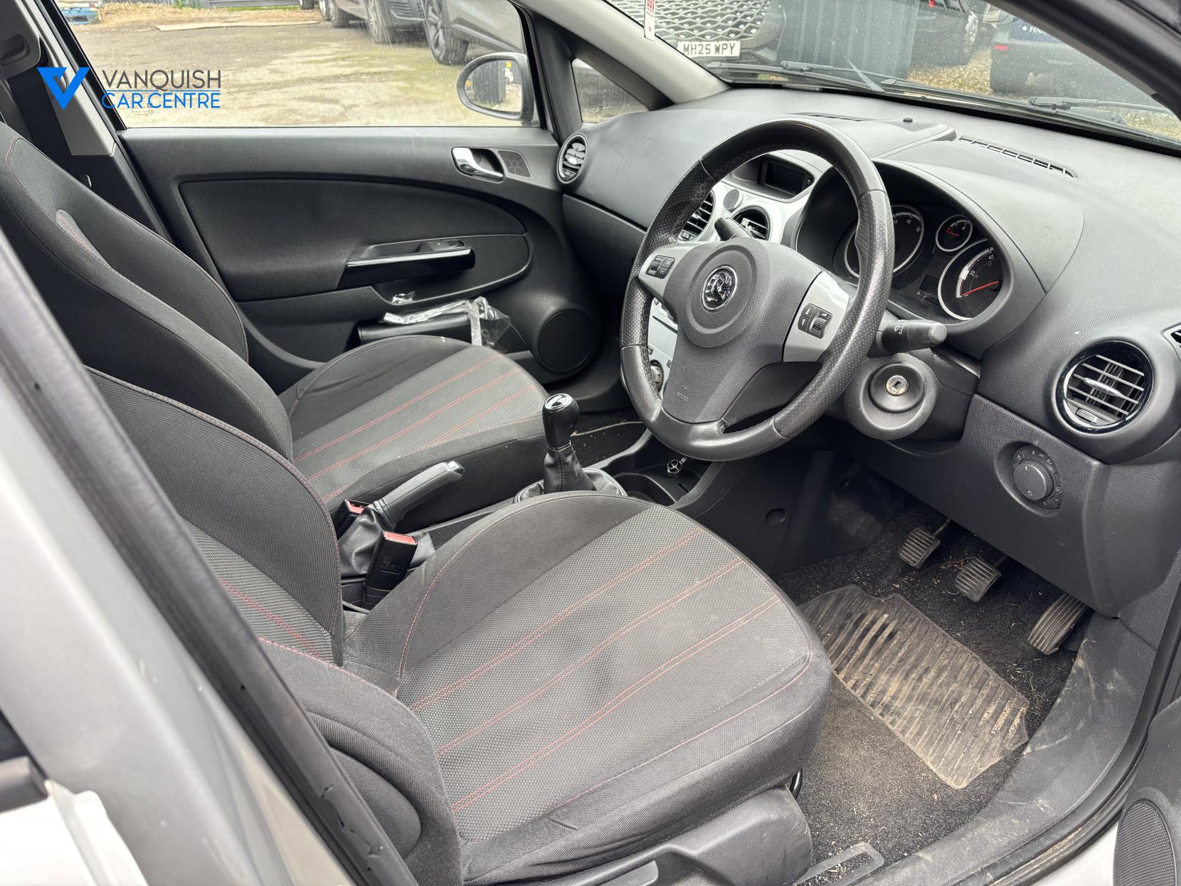 Vauxhall Corsa 1.2i 16v SXi Hatchback 5dr Petrol Manual (146 g/km, 79 bhp)