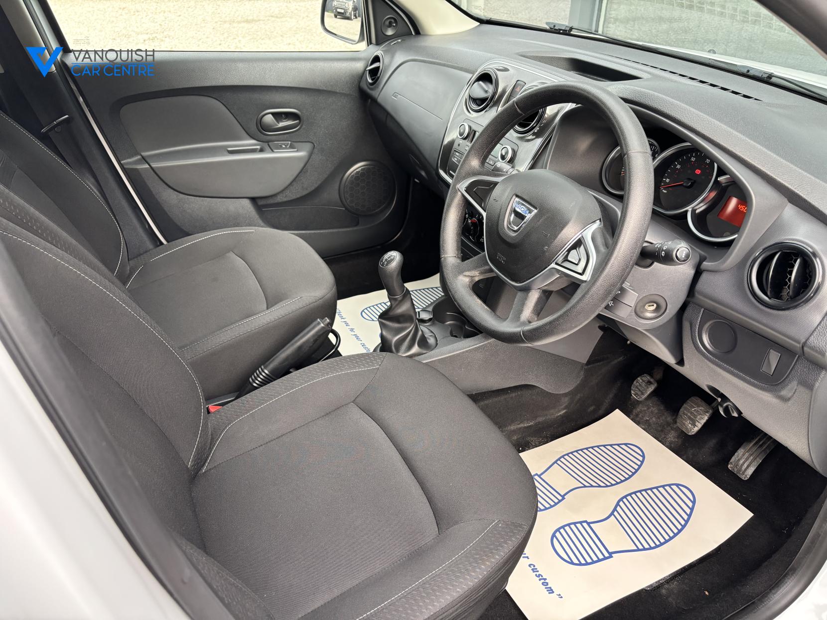 Dacia Sandero 1.0 SCe Essential Hatchback 5dr Petrol Manual Euro 6 (75 ps)