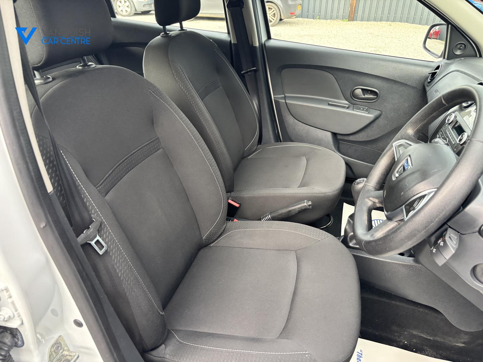 Dacia Sandero 1.0 SCe Essential Hatchback 5dr Petrol Manual Euro 6 (75 ps)