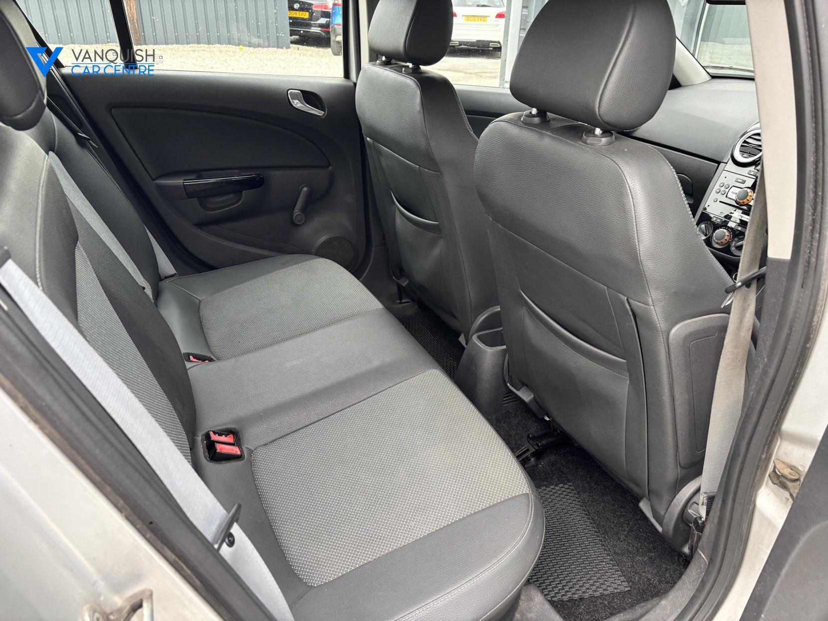 Vauxhall Corsa 1.4i 16v Design Hatchback 5dr Petrol Manual (a/c) (146 g/km, 89 bhp)