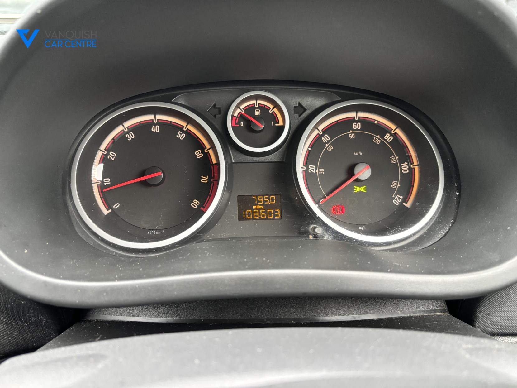 Vauxhall Corsa 1.4i 16v Design Hatchback 5dr Petrol Manual (a/c) (146 g/km, 89 bhp)