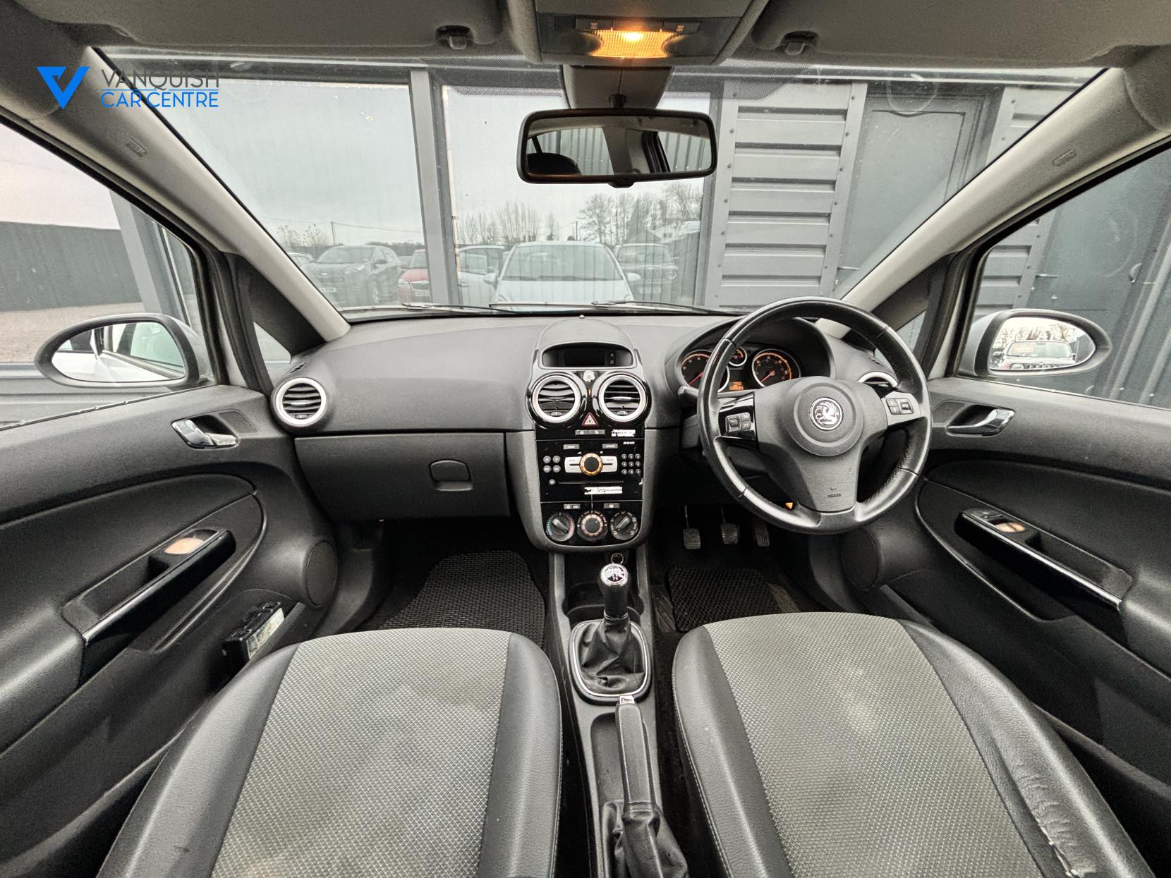 Vauxhall Corsa 1.4i 16v Design Hatchback 5dr Petrol Manual (a/c) (146 g/km, 89 bhp)