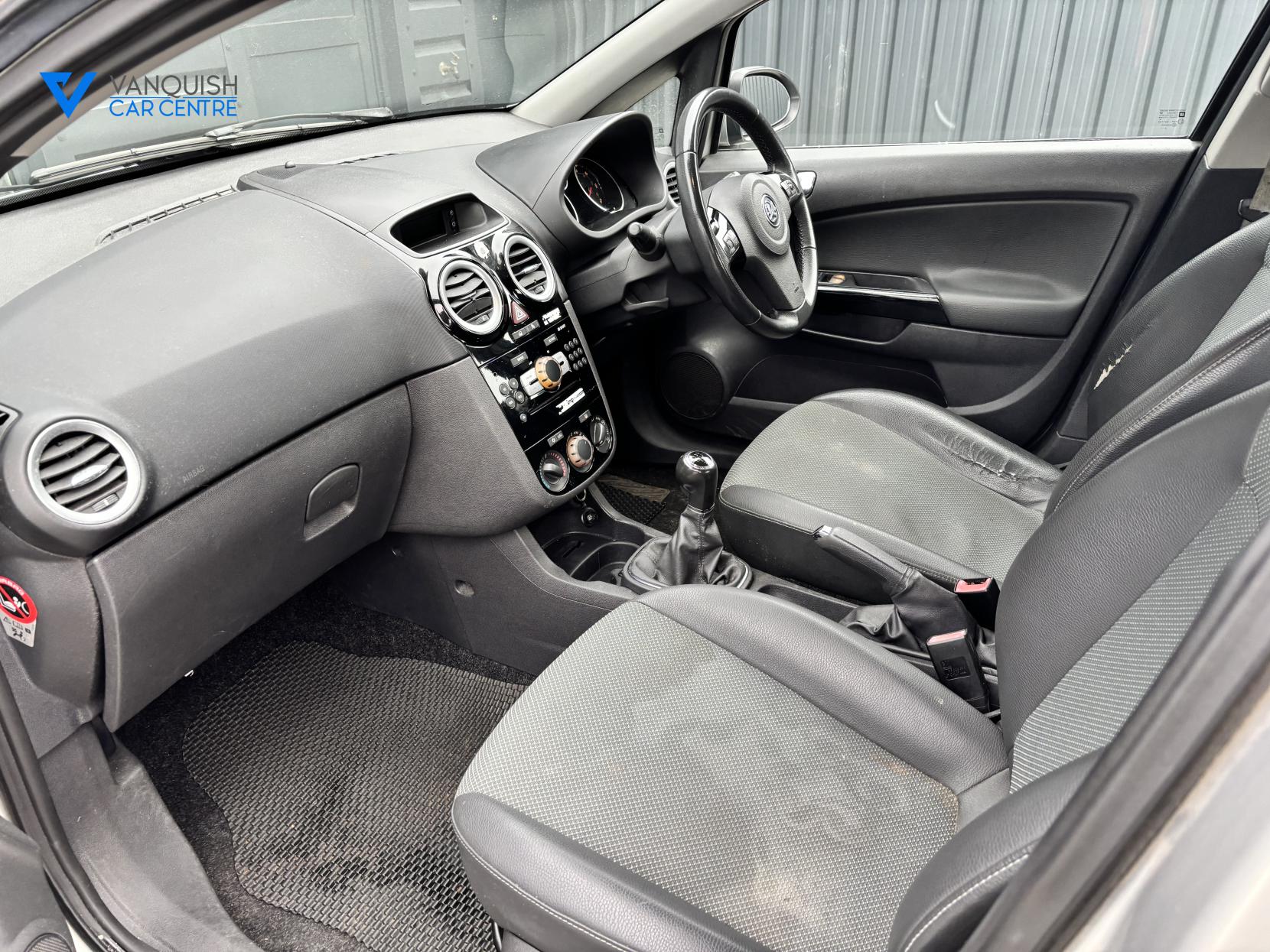 Vauxhall Corsa 1.4i 16v Design Hatchback 5dr Petrol Manual (a/c) (146 g/km, 89 bhp)