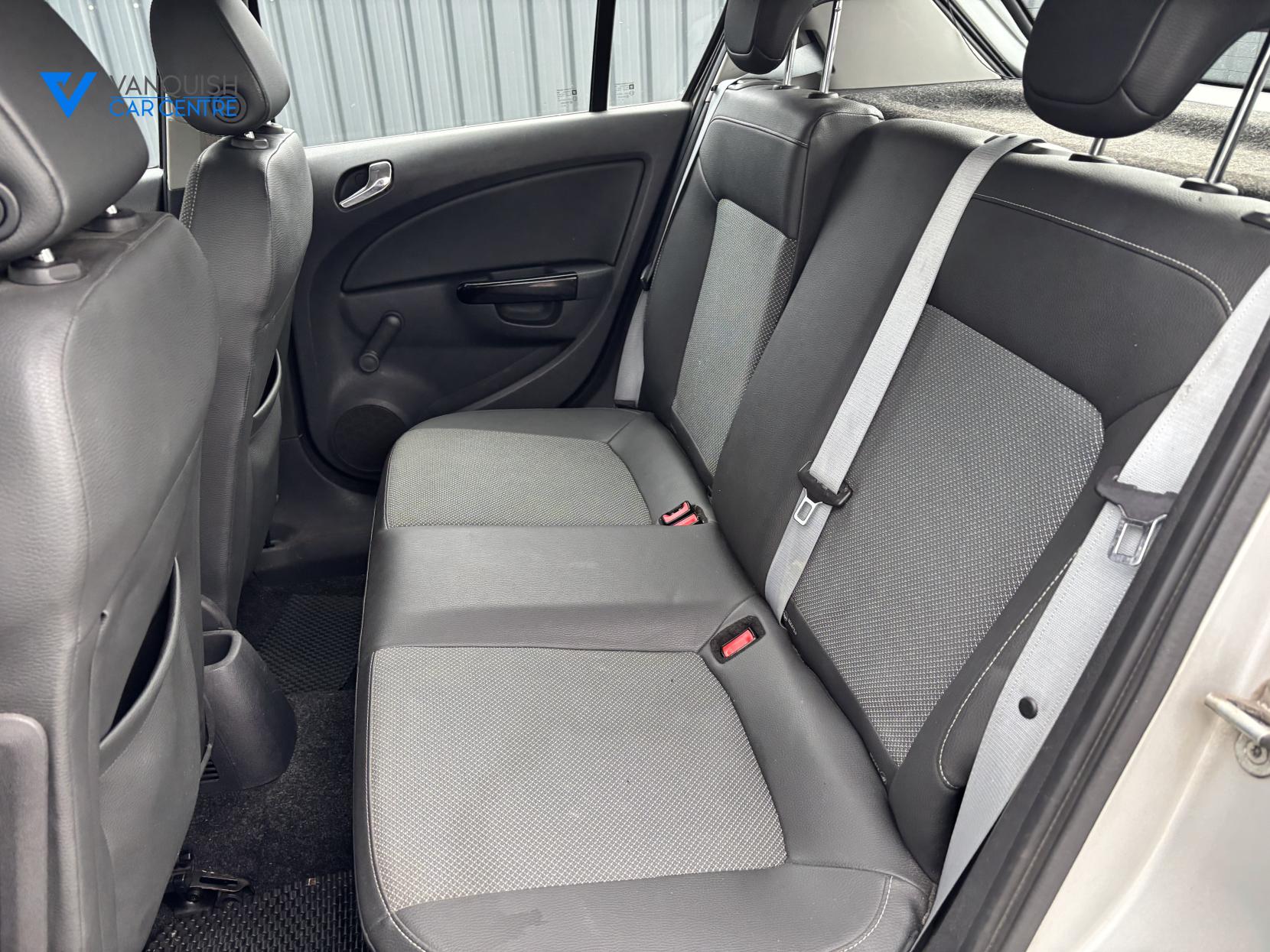 Vauxhall Corsa 1.4i 16v Design Hatchback 5dr Petrol Manual (a/c) (146 g/km, 89 bhp)