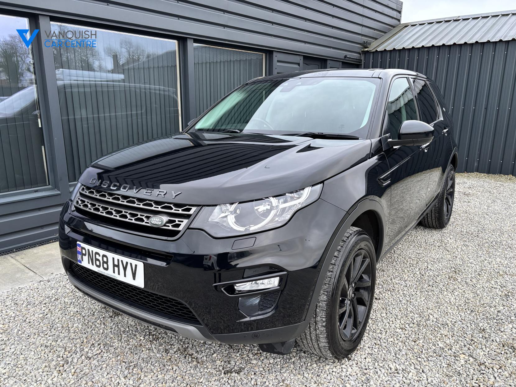 Land Rover Discovery Sport 2.0 TD4 SE Tech SUV 5dr Diesel Manual 4WD Euro 6 (s/s) (180 ps)