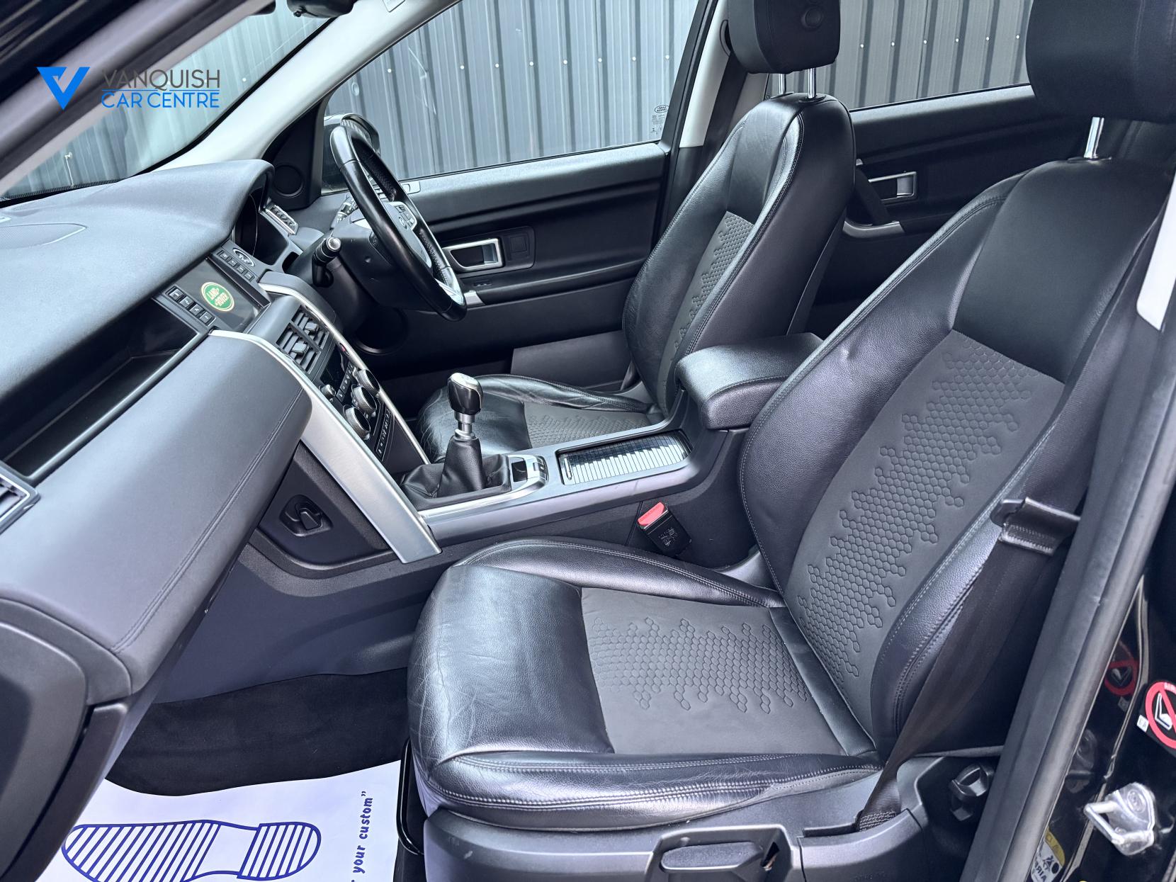 Land Rover Discovery Sport 2.0 TD4 SE Tech SUV 5dr Diesel Manual 4WD Euro 6 (s/s) (180 ps)