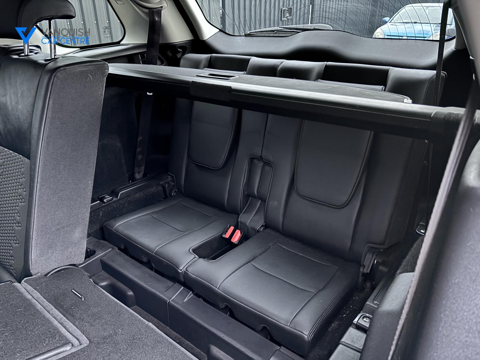 Land Rover Discovery Sport 2.0 TD4 SE Tech SUV 5dr Diesel Manual 4WD Euro 6 (s/s) (180 ps)