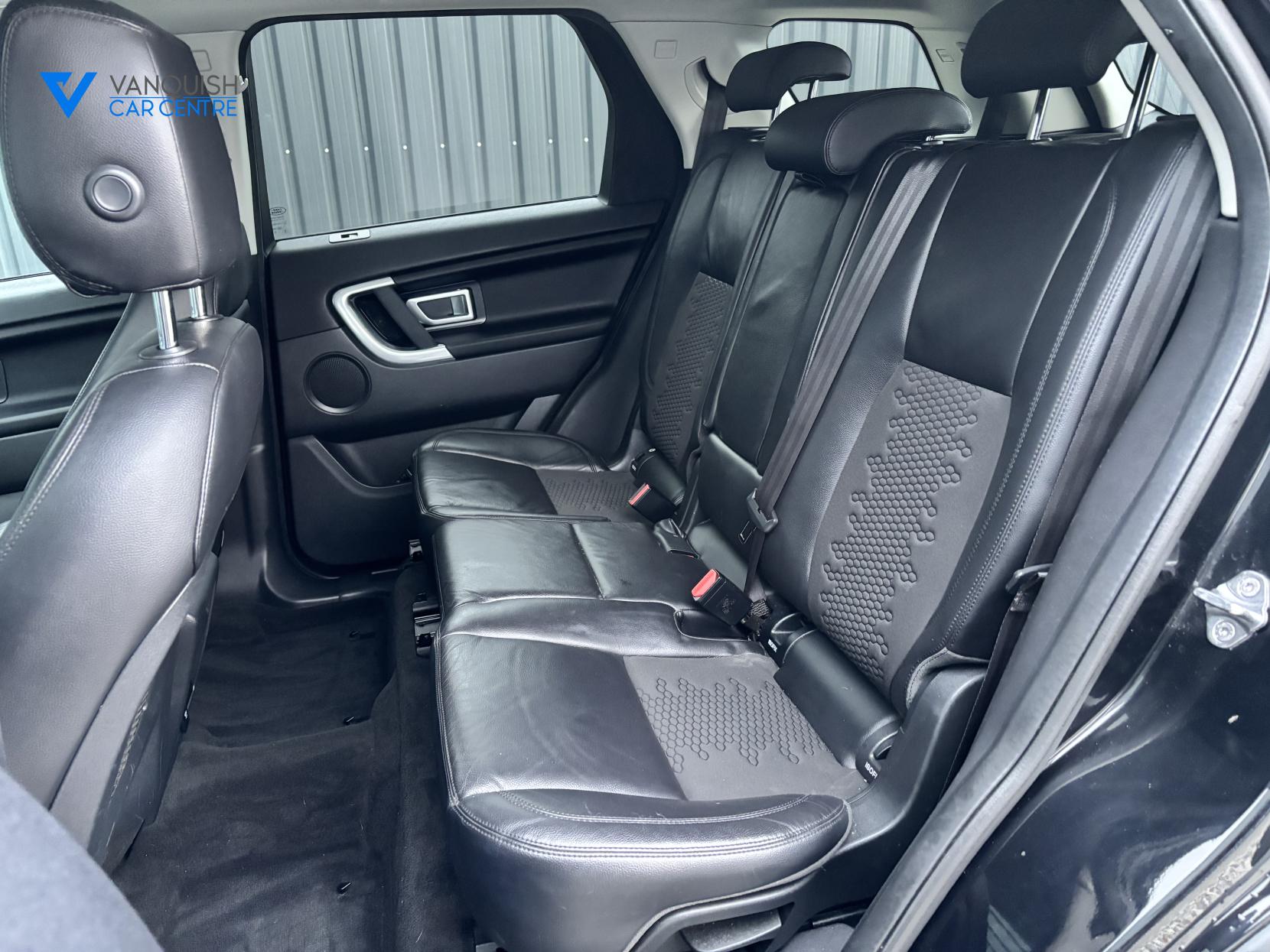 Land Rover Discovery Sport 2.0 TD4 SE Tech SUV 5dr Diesel Manual 4WD Euro 6 (s/s) (180 ps)