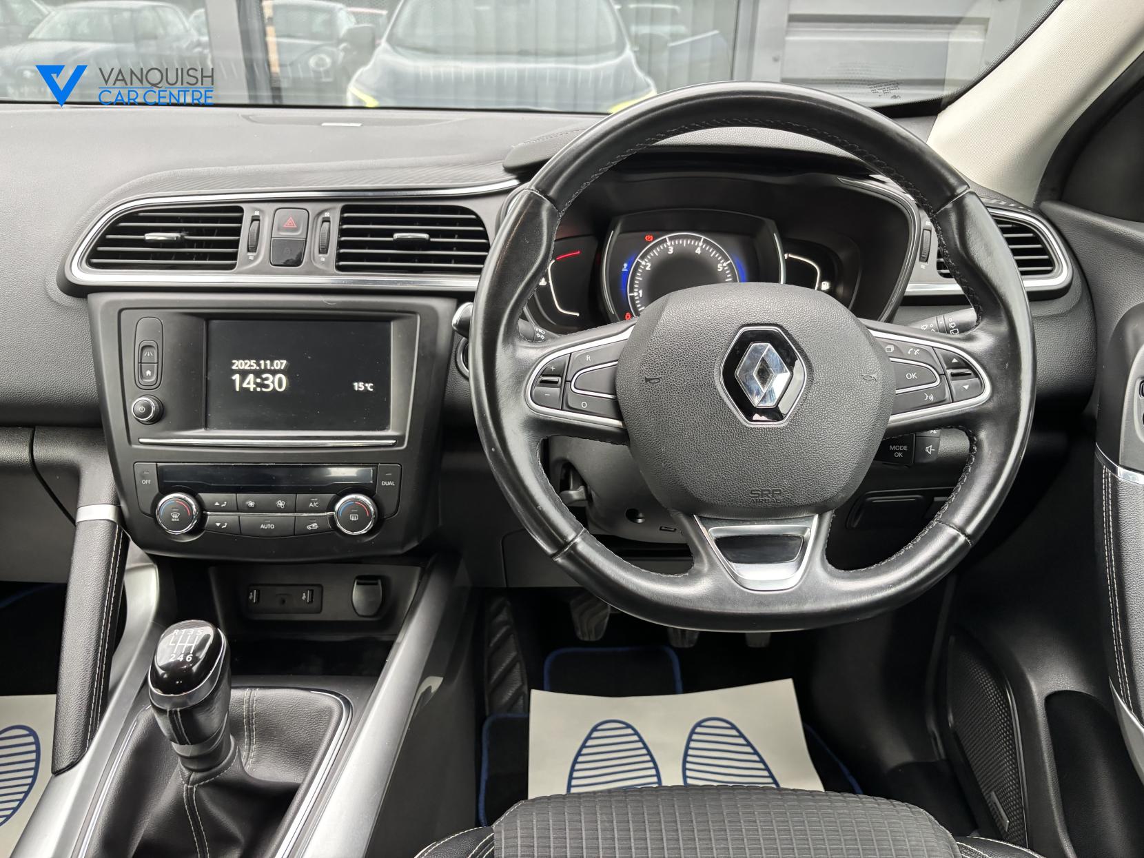 Renault Kadjar 1.2 TCe Signature Nav SUV 5dr Petrol Manual Euro 6 (s/s) (130 ps)