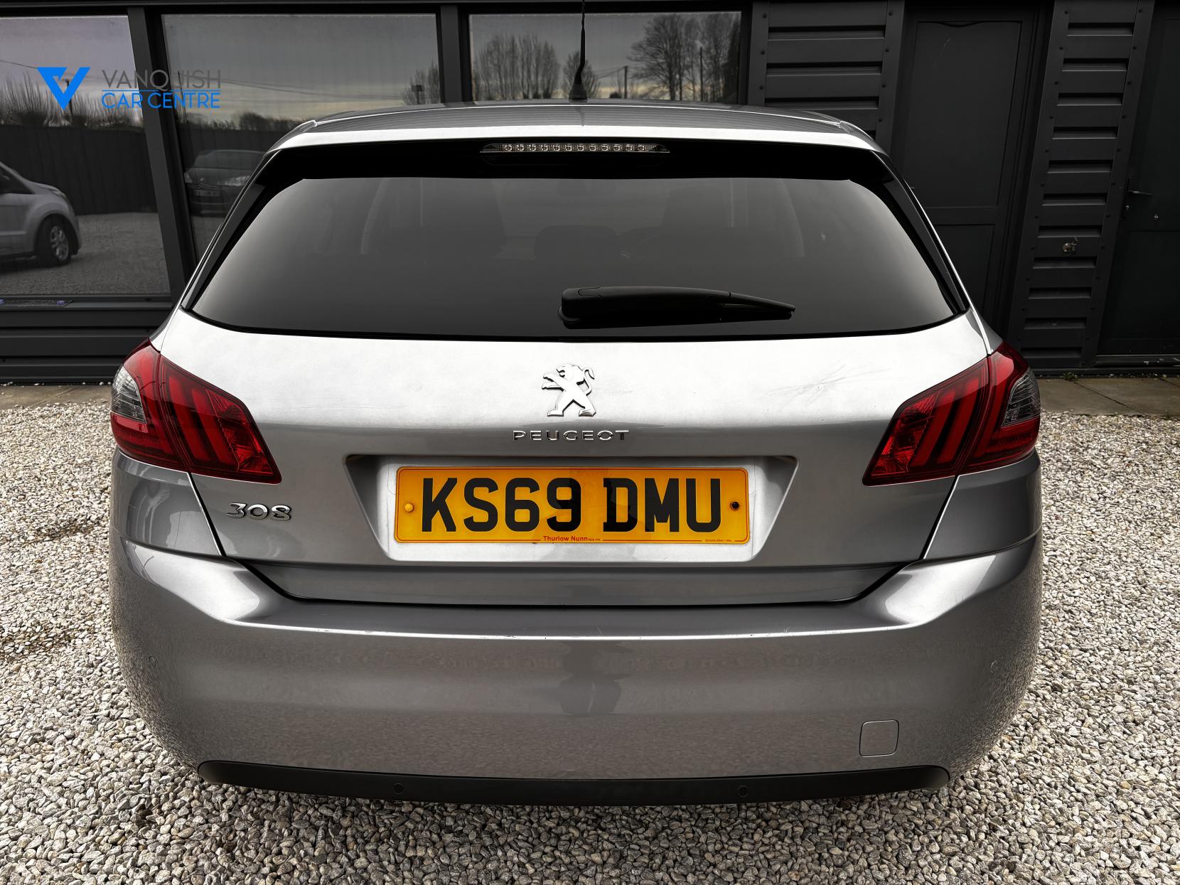 Peugeot 308 1.5 BlueHDi Allure Hatchback 5dr Diesel Manual Euro 6 (s/s) (130 ps)