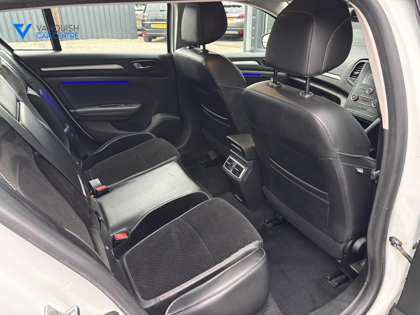 Renault Megane 1.5 dCi Dynamique Nav Sport Tourer 5dr Diesel Manual Euro 6 (s/s) (110 ps)