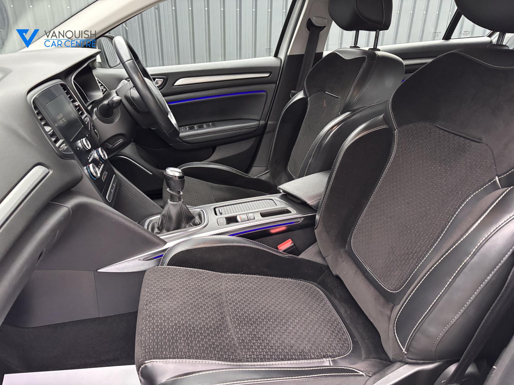 Renault Megane 1.5 dCi Dynamique Nav Sport Tourer 5dr Diesel Manual Euro 6 (s/s) (110 ps)