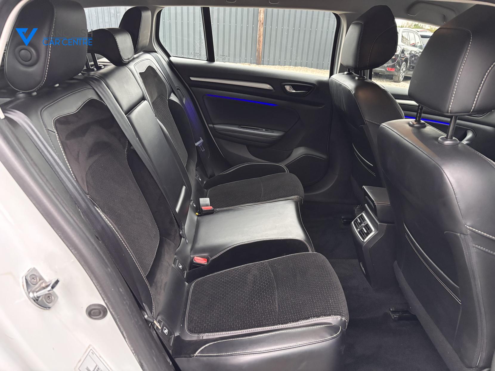 Renault Megane 1.5 dCi Dynamique Nav Sport Tourer 5dr Diesel Manual Euro 6 (s/s) (110 ps)