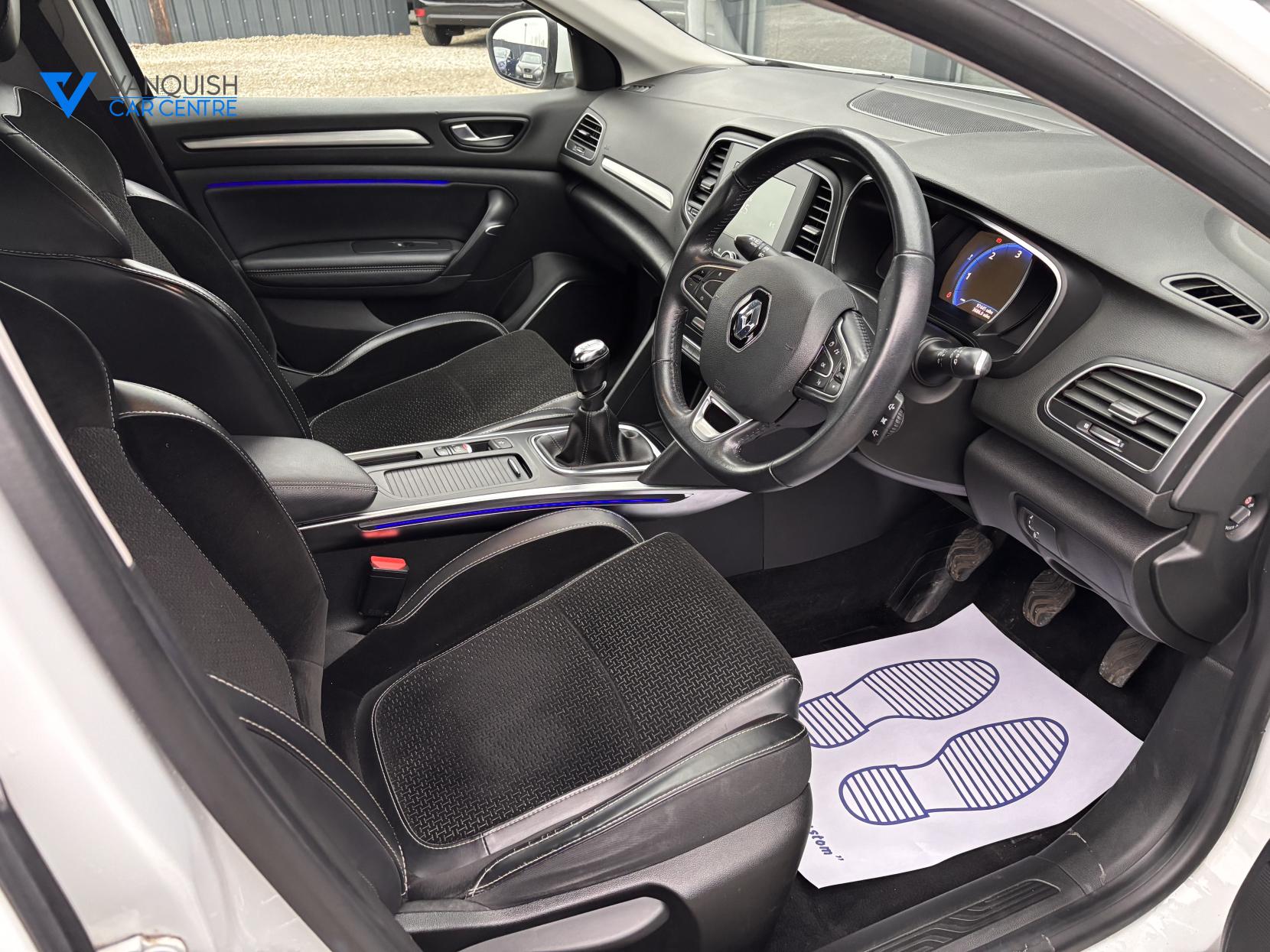 Renault Megane 1.5 dCi Dynamique Nav Sport Tourer 5dr Diesel Manual Euro 6 (s/s) (110 ps)