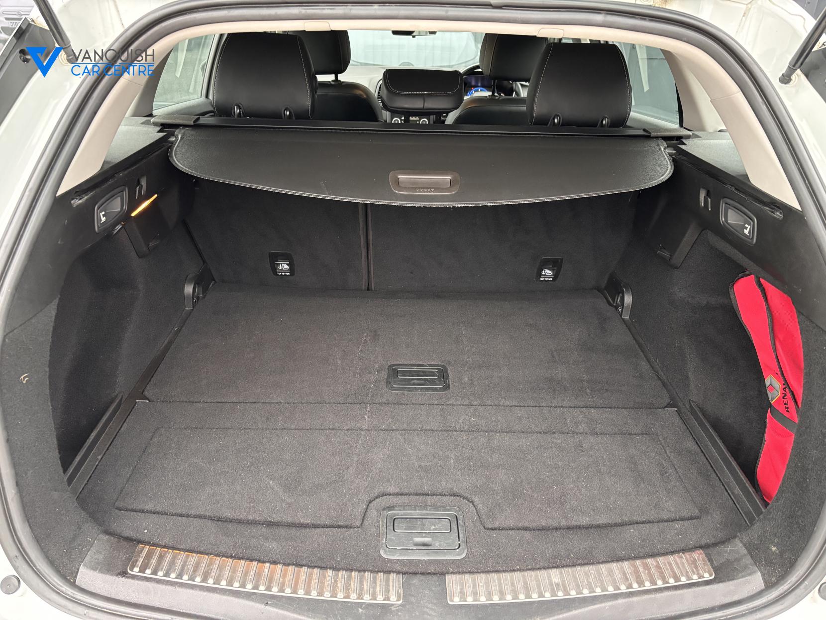 Renault Megane 1.5 dCi Dynamique Nav Sport Tourer 5dr Diesel Manual Euro 6 (s/s) (110 ps)