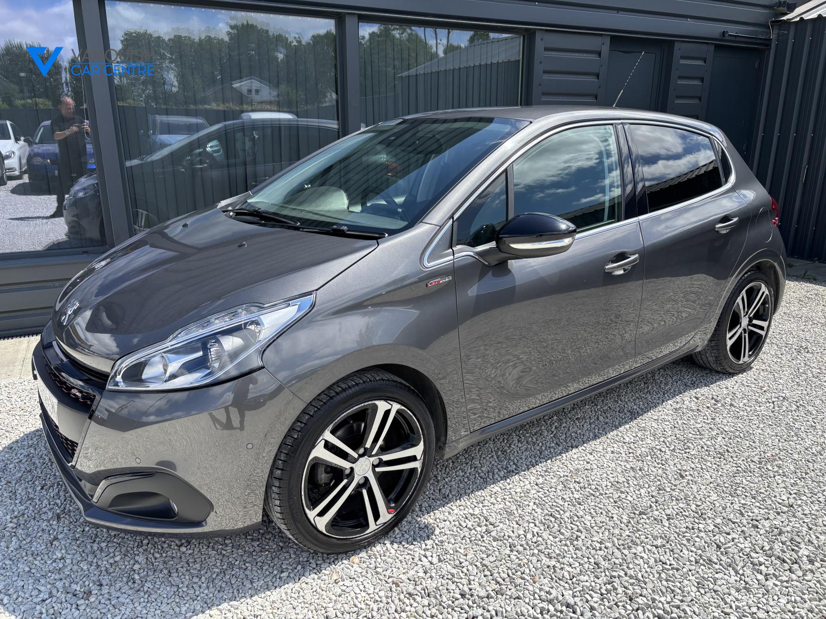 Peugeot 208 1.6 BlueHDi GT Line Hatchback 5dr Diesel Manual Euro 6 (s/s) (120 ps)