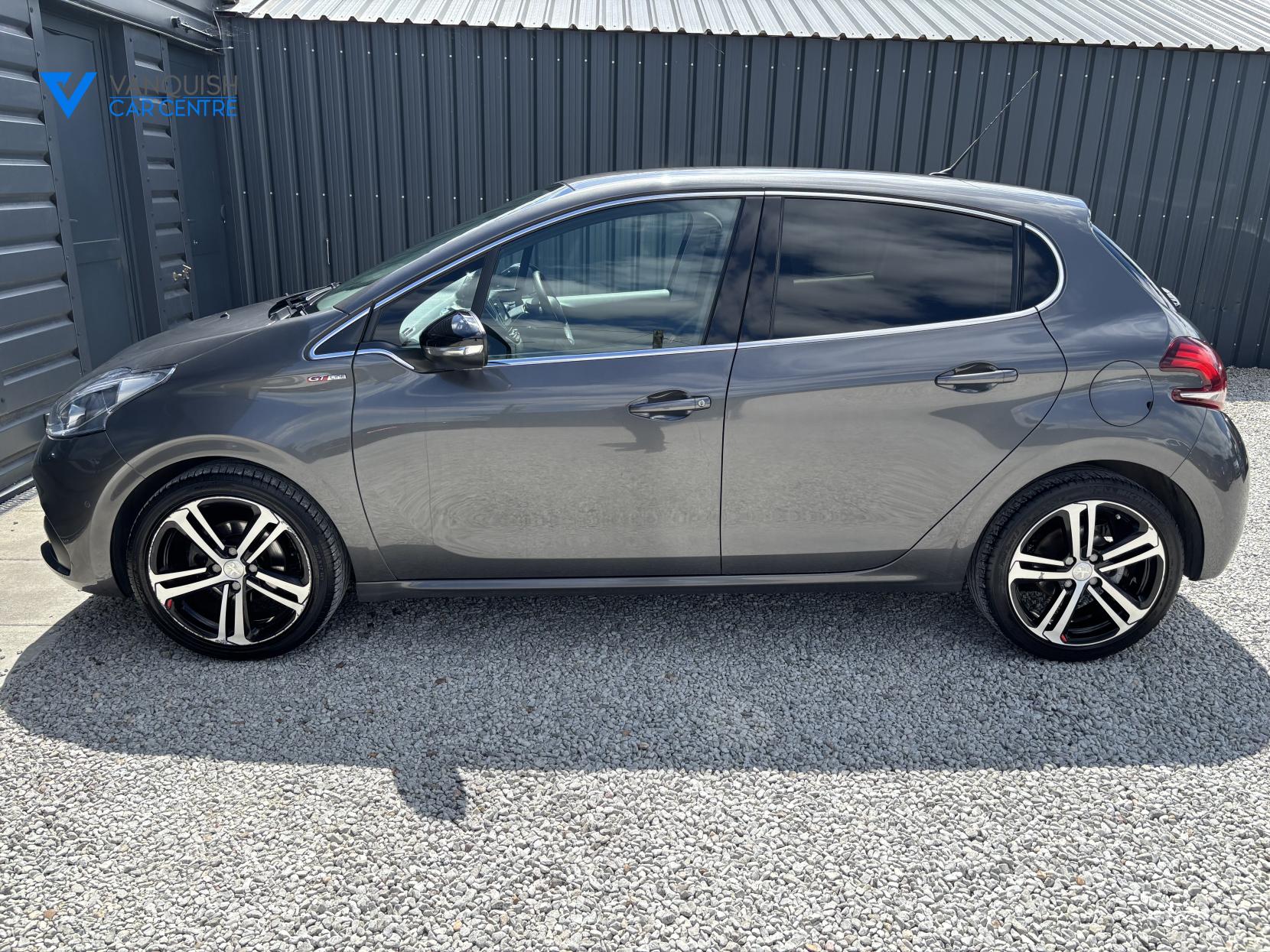 Peugeot 208 1.6 BlueHDi GT Line Hatchback 5dr Diesel Manual Euro 6 (s/s) (120 ps)