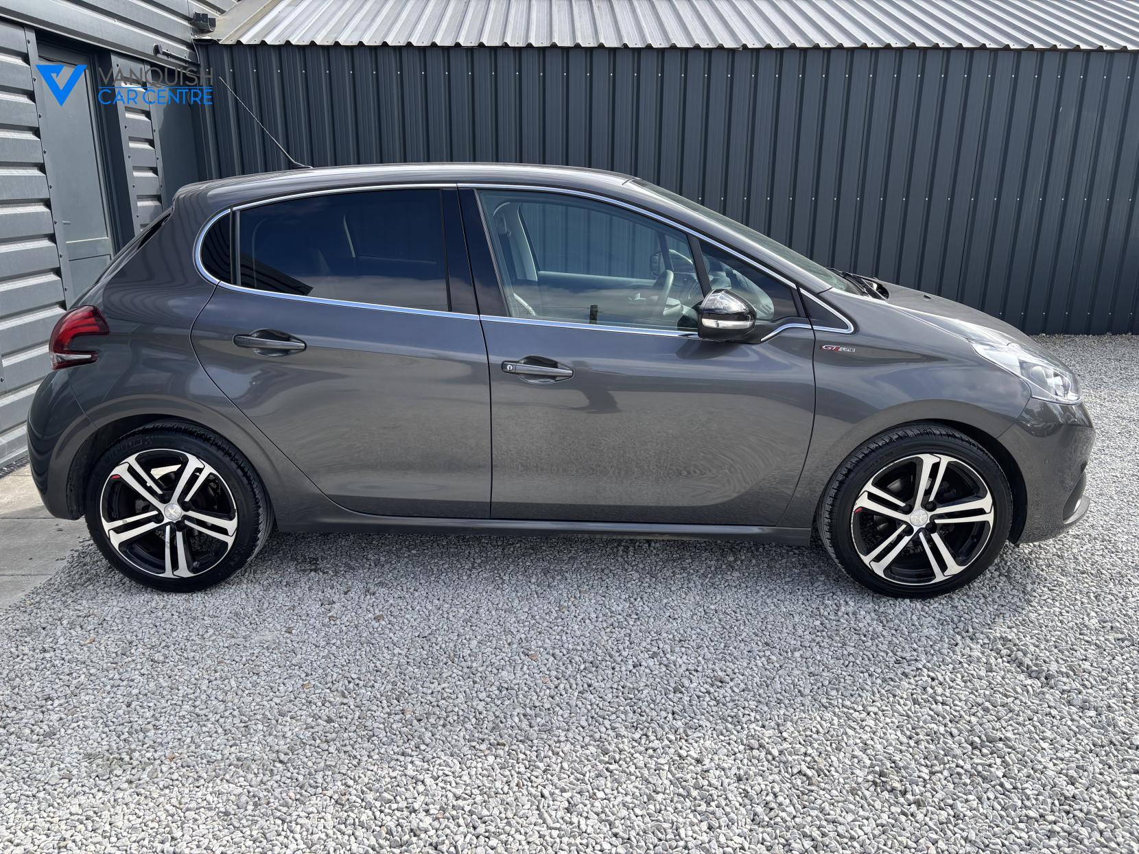 Peugeot 208 1.6 BlueHDi GT Line Hatchback 5dr Diesel Manual Euro 6 (s/s) (120 ps)