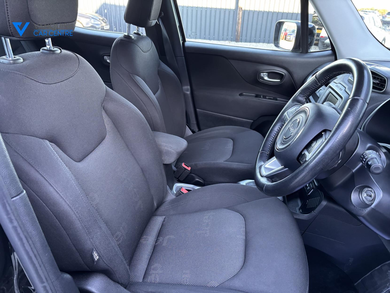 Jeep Renegade 1.4T MultiAirII Longitude SUV 5dr Petrol DDCT Euro 6 (s/s) (140 ps)