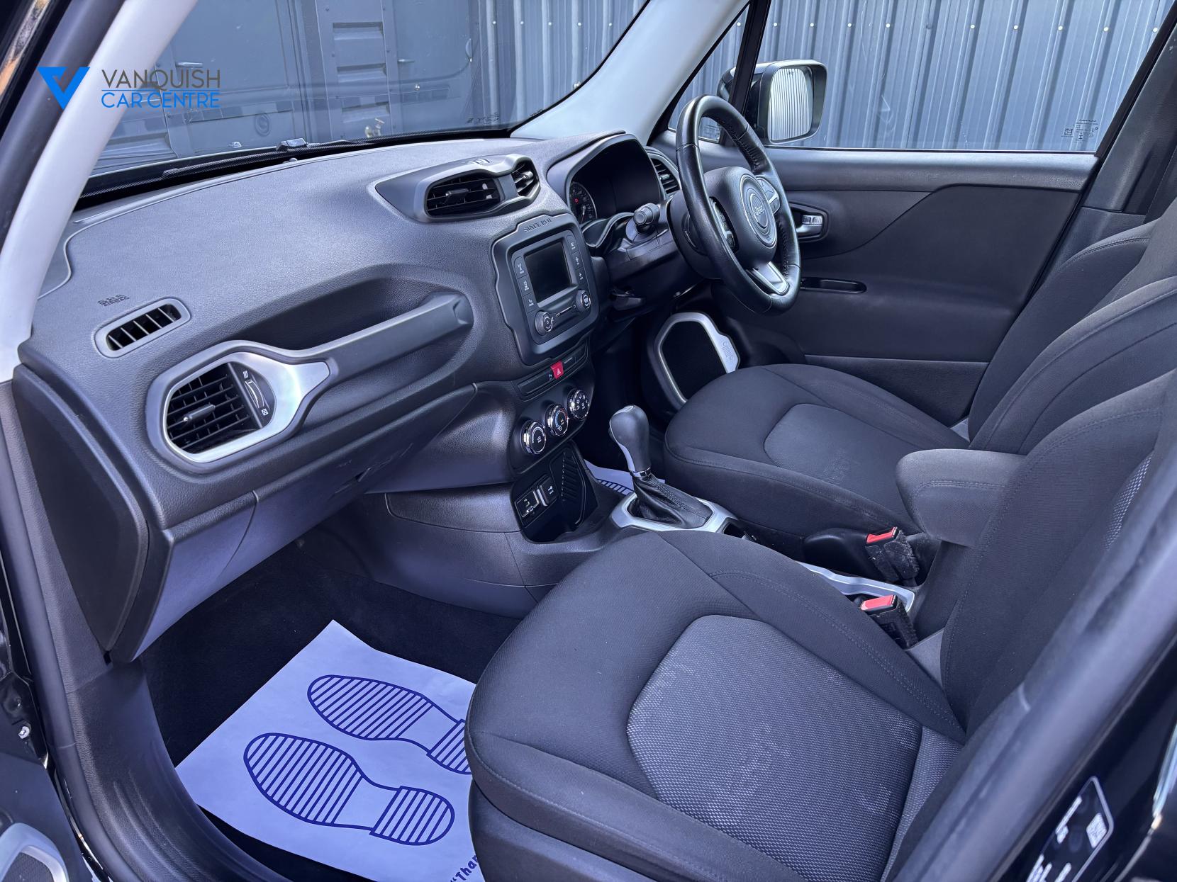 Jeep Renegade 1.4T MultiAirII Longitude SUV 5dr Petrol DDCT Euro 6 (s/s) (140 ps)