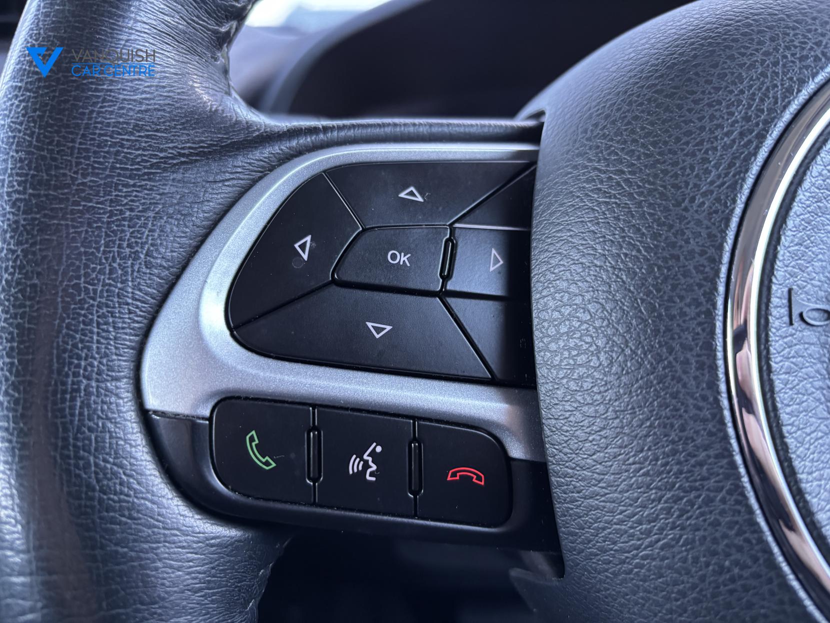 Jeep Renegade 1.4T MultiAirII Longitude SUV 5dr Petrol DDCT Euro 6 (s/s) (140 ps)