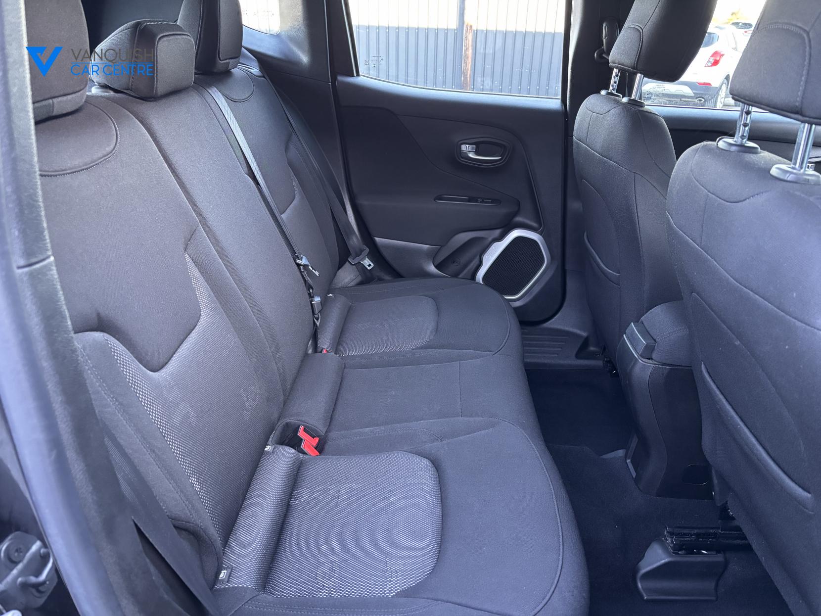 Jeep Renegade 1.4T MultiAirII Longitude SUV 5dr Petrol DDCT Euro 6 (s/s) (140 ps)