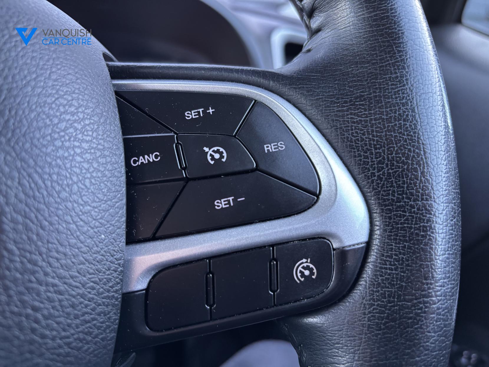 Jeep Renegade 1.4T MultiAirII Longitude SUV 5dr Petrol DDCT Euro 6 (s/s) (140 ps)