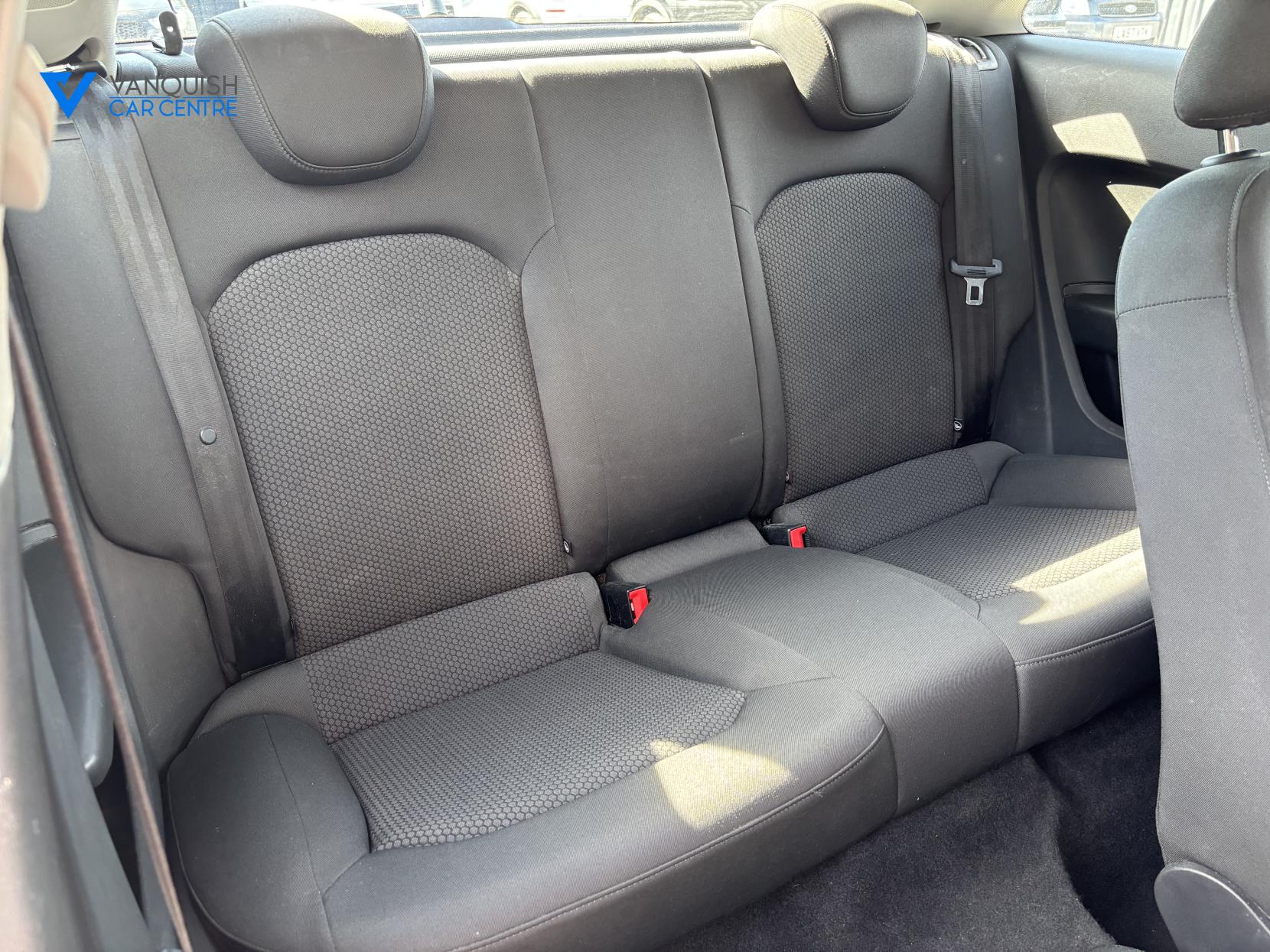 Audi A1 1.0 TFSI SE Hatchback 3dr Petrol Manual Euro 6 (s/s) (95 ps)