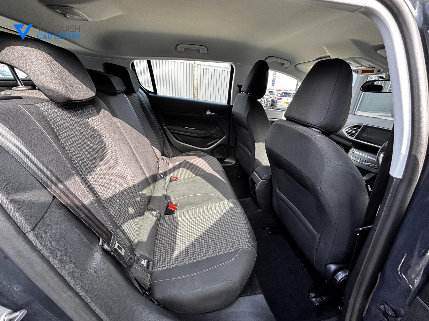 Peugeot 308 1.5 BlueHDi Active Hatchback 5dr Diesel Manual Euro 6 (s/s) (130 ps)