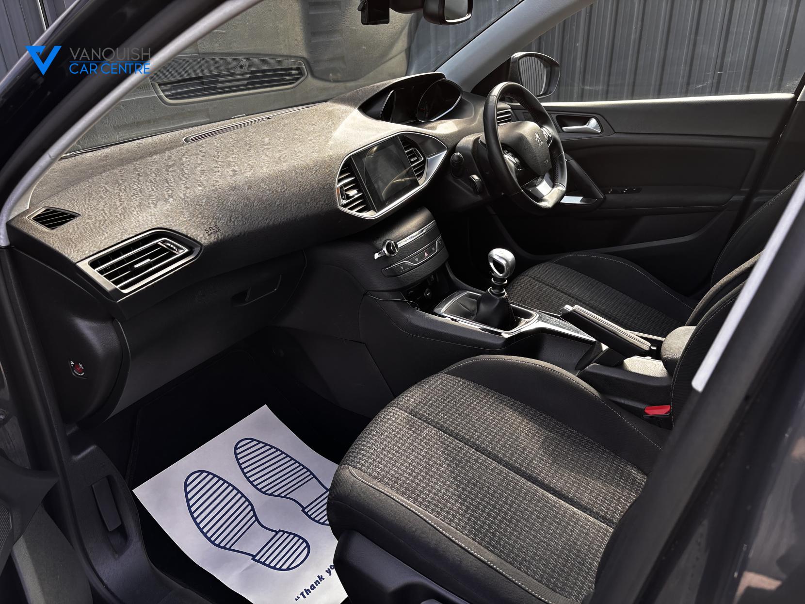 Peugeot 308 1.5 BlueHDi Active Hatchback 5dr Diesel Manual Euro 6 (s/s) (130 ps)