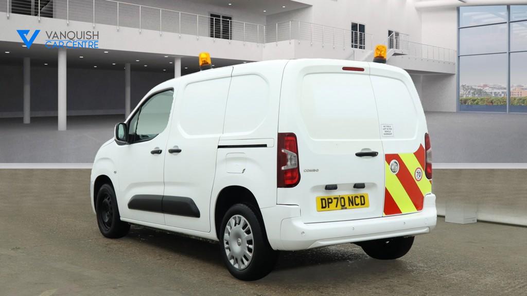 Vauxhall Combo 1.5 Turbo D 2300 Sportive Panel Van 4dr Diesel Manual L1 H1 Euro 6 (100 ps)