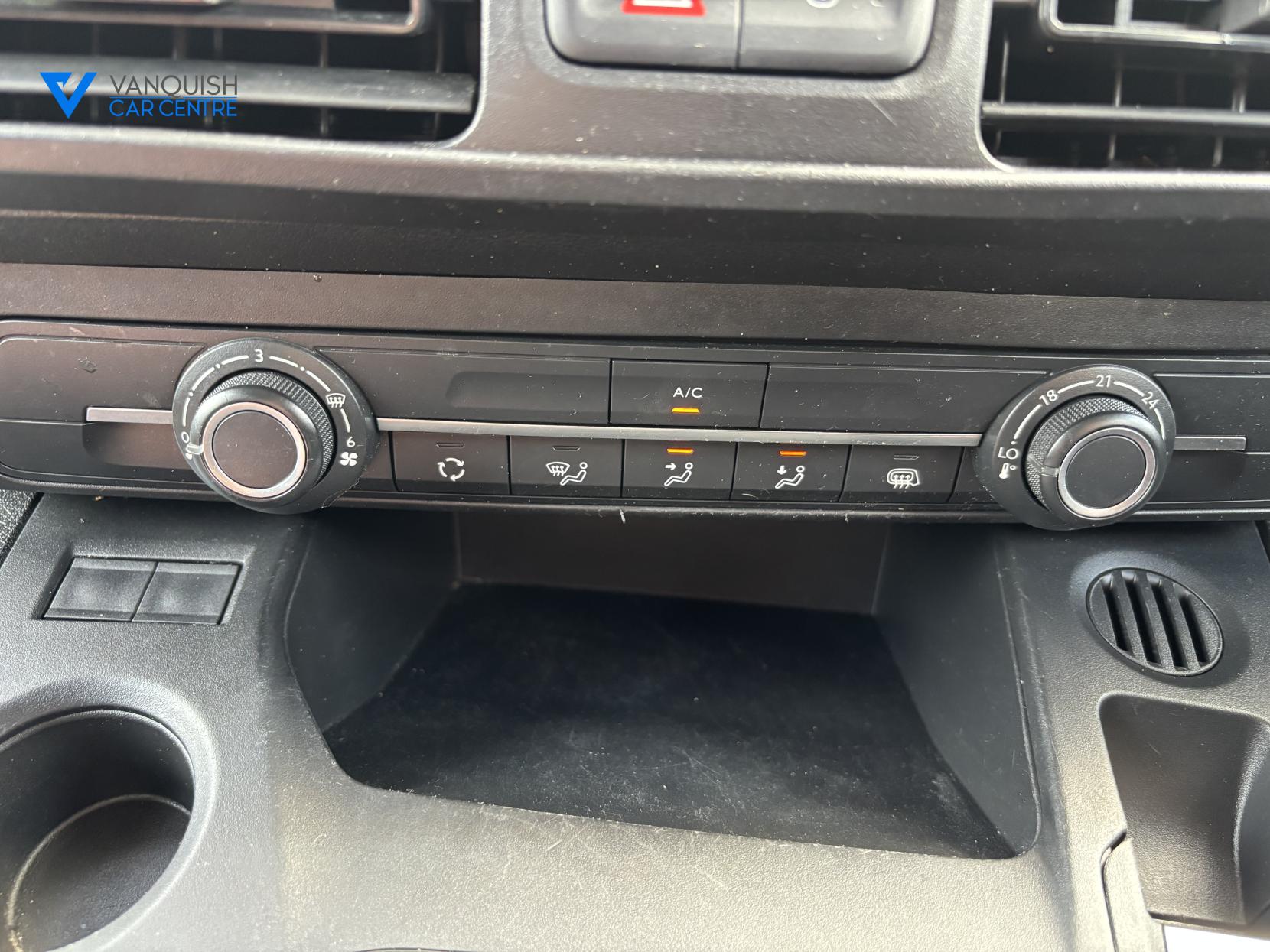 Vauxhall Combo 1.5 Turbo D 2300 Sportive Panel Van 4dr Diesel Manual L1 H1 Euro 6 (100 ps)