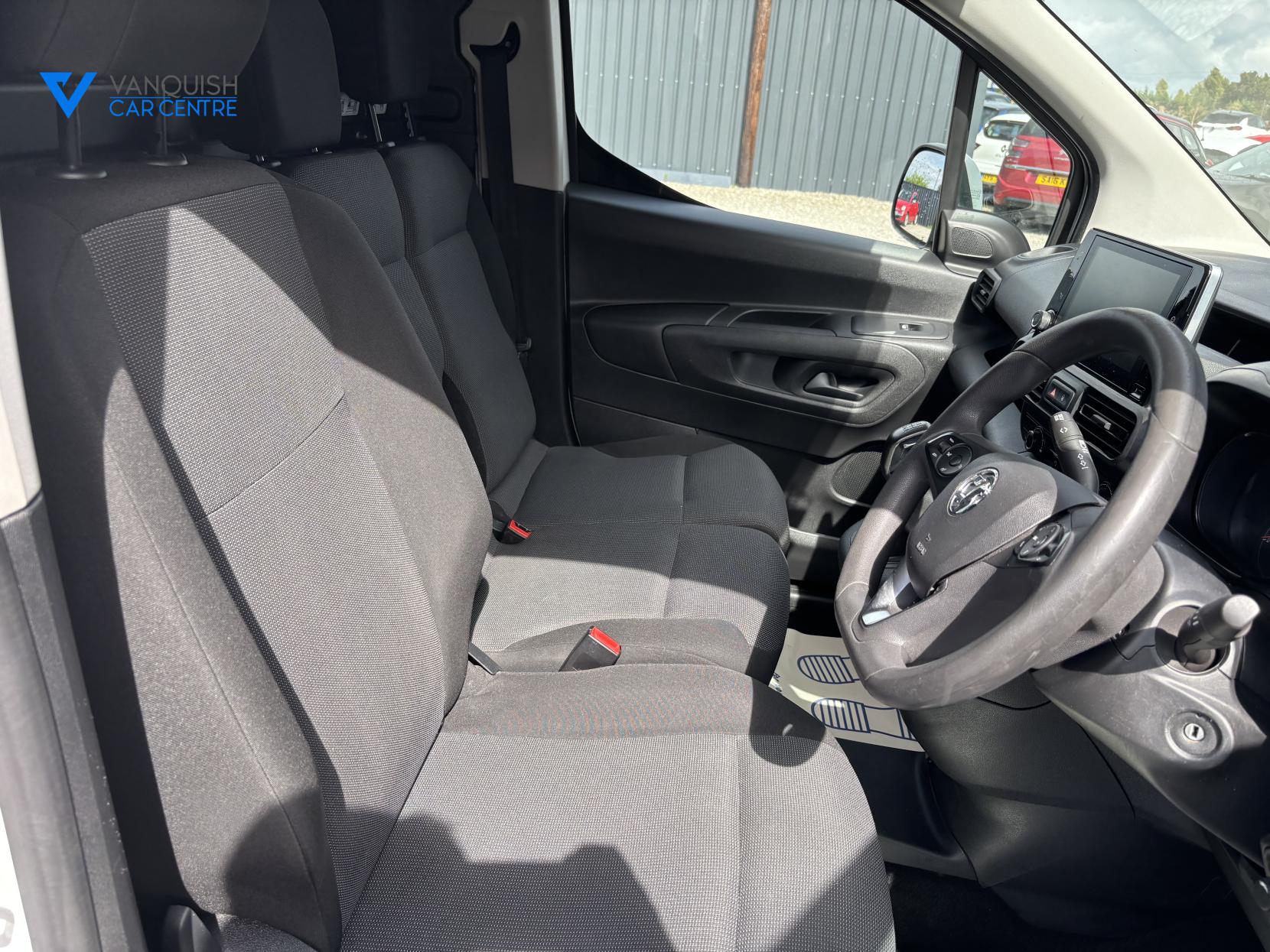 Vauxhall Combo 1.5 Turbo D 2300 Sportive Panel Van 4dr Diesel Manual L1 H1 Euro 6 (100 ps)