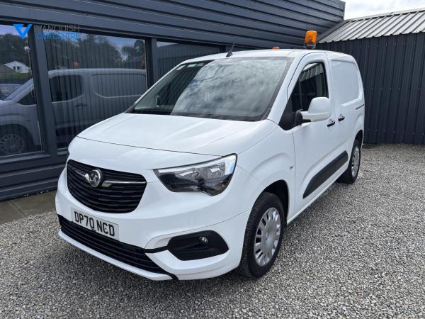 Vauxhall Combo 1.5 Turbo D 2300 Sportive Panel Van 4dr Diesel Manual L1 H1 Euro 6 (100 ps)