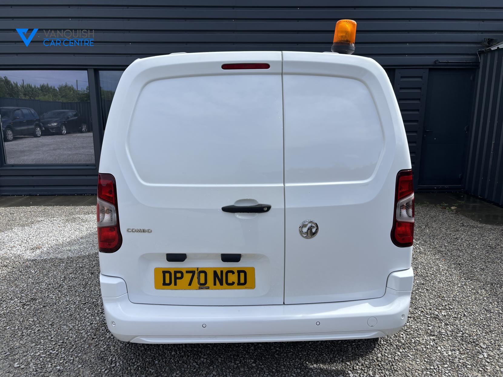 Vauxhall Combo 1.5 Turbo D 2300 Sportive Panel Van 4dr Diesel Manual L1 H1 Euro 6 (100 ps)