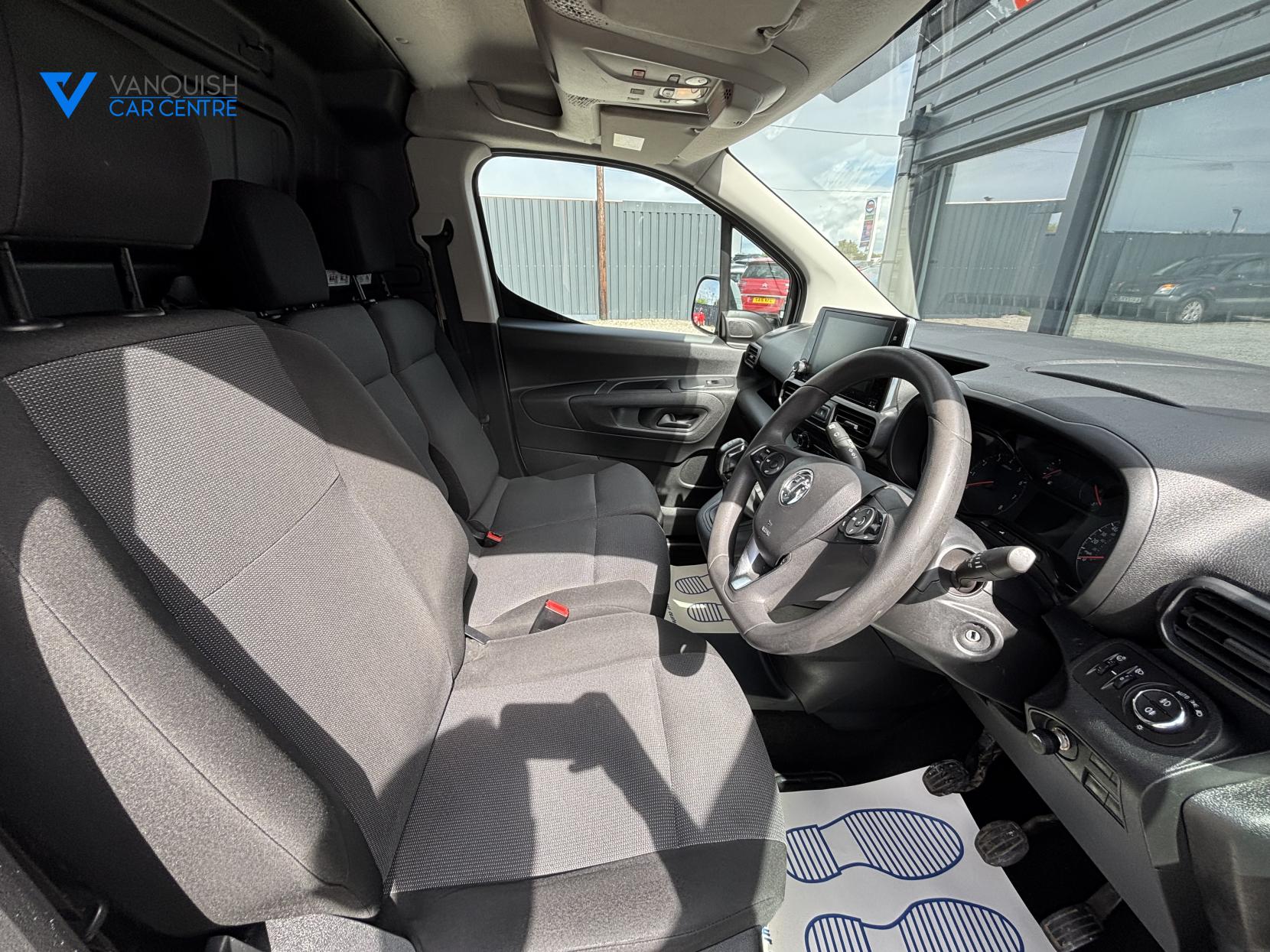 Vauxhall Combo 1.5 Turbo D 2300 Sportive Panel Van 4dr Diesel Manual L1 H1 Euro 6 (100 ps)