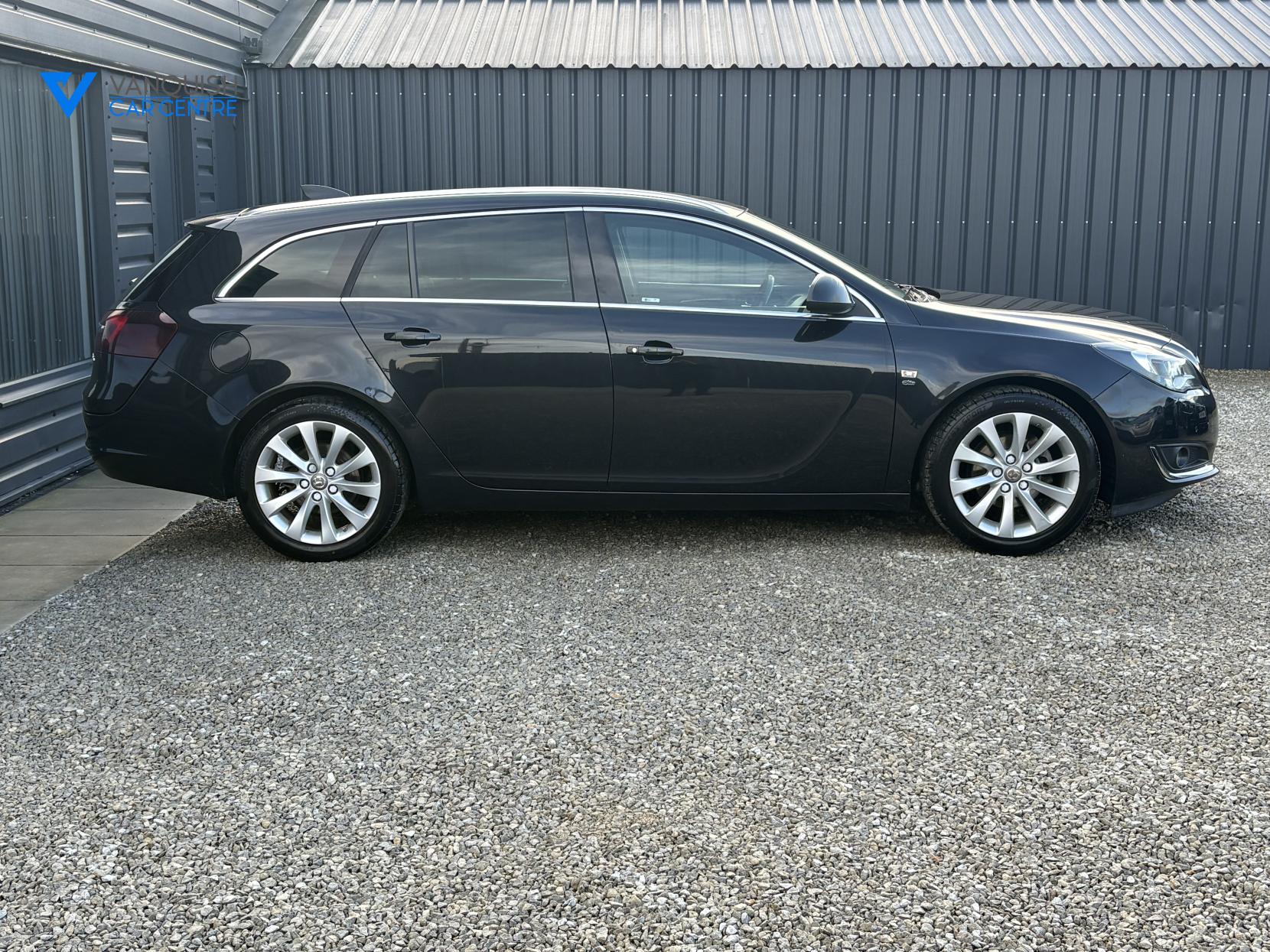 Vauxhall Insignia 1.6 CDTi ecoFLEX Elite Nav Sports Tourer 5dr Diesel Manual Euro 6 (s/s) (136 ps)