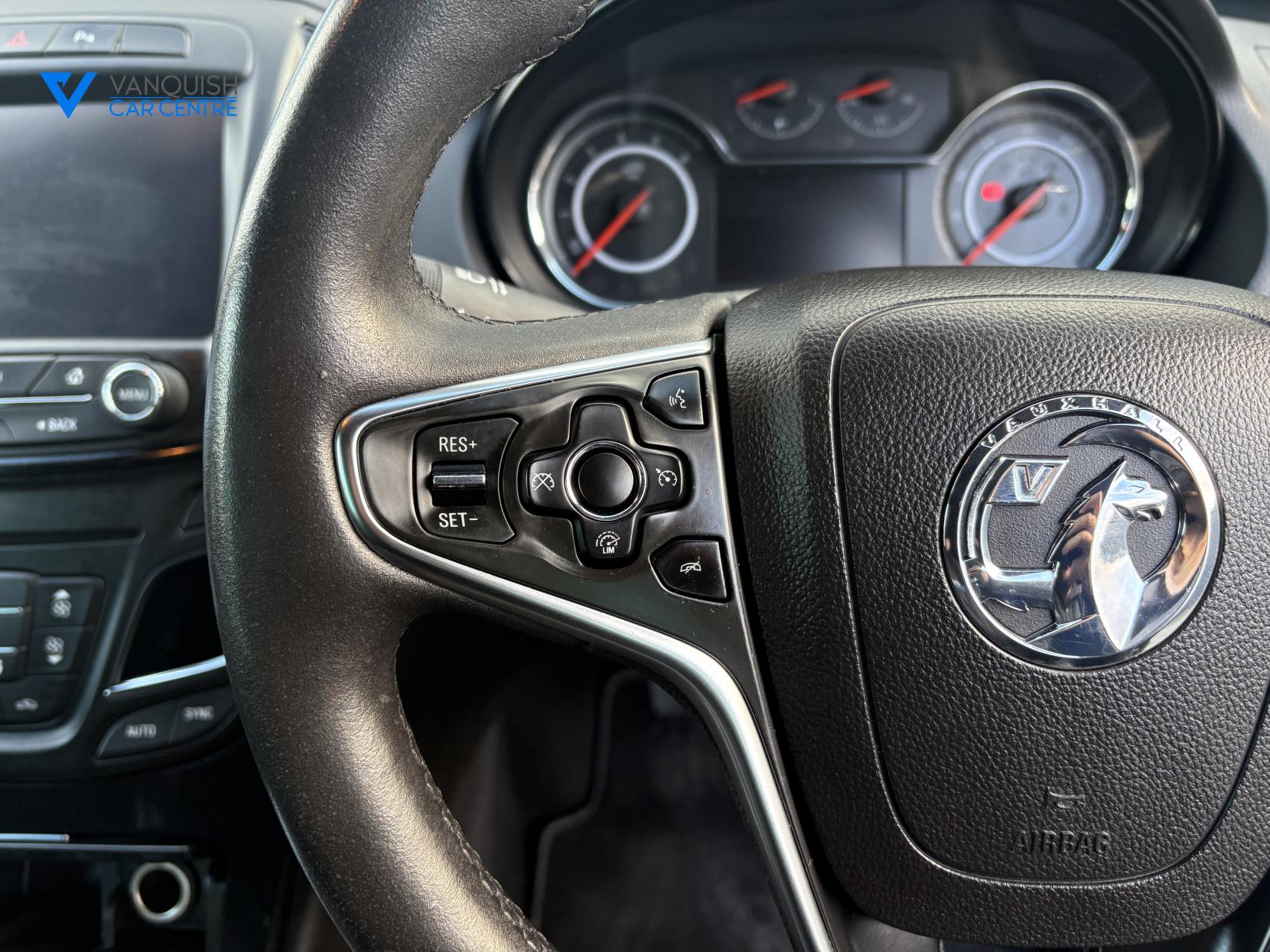 Vauxhall Insignia 1.6 CDTi ecoFLEX Elite Nav Sports Tourer 5dr Diesel Manual Euro 6 (s/s) (136 ps)