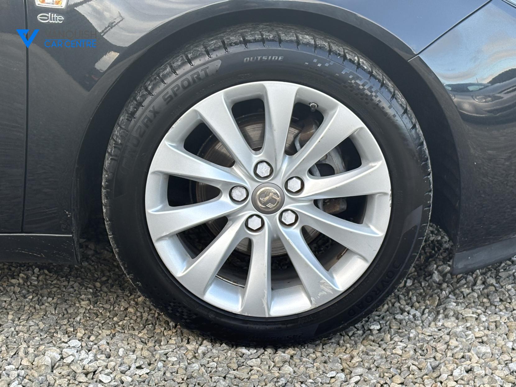 Vauxhall Insignia 1.6 CDTi ecoFLEX Elite Nav Sports Tourer 5dr Diesel Manual Euro 6 (s/s) (136 ps)