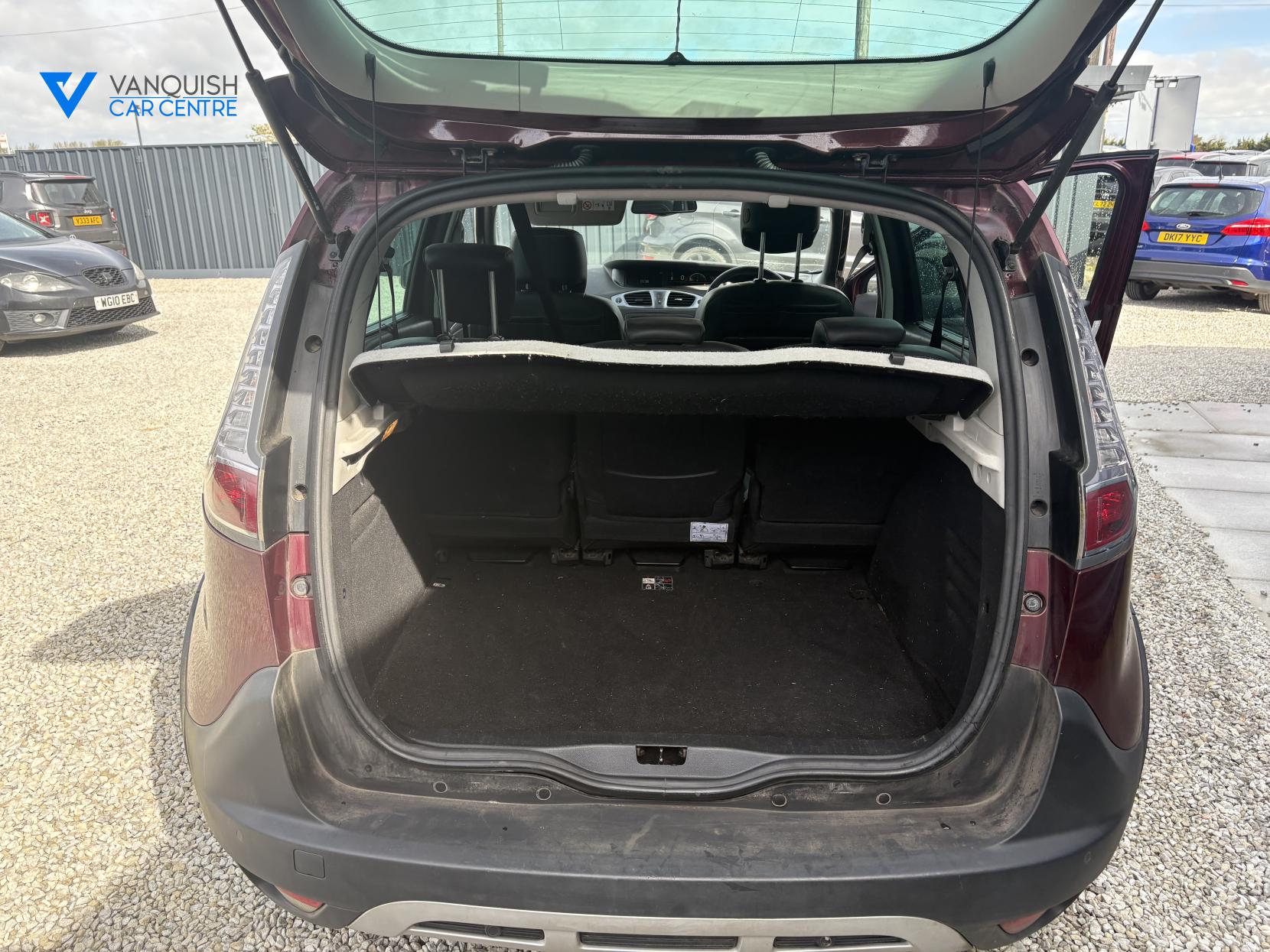 Renault Scenic Xmod 1.6 dCi ENERGY Dynamique TomTom MPV 5dr Diesel Manual Euro 5 (s/s) (130 ps)