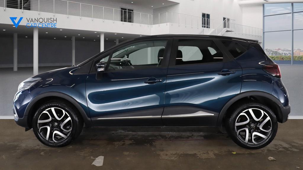 Renault Captur 0.9 TCe ENERGY Iconic SUV 5dr Petrol Manual Euro 6 (s/s) (90 ps)