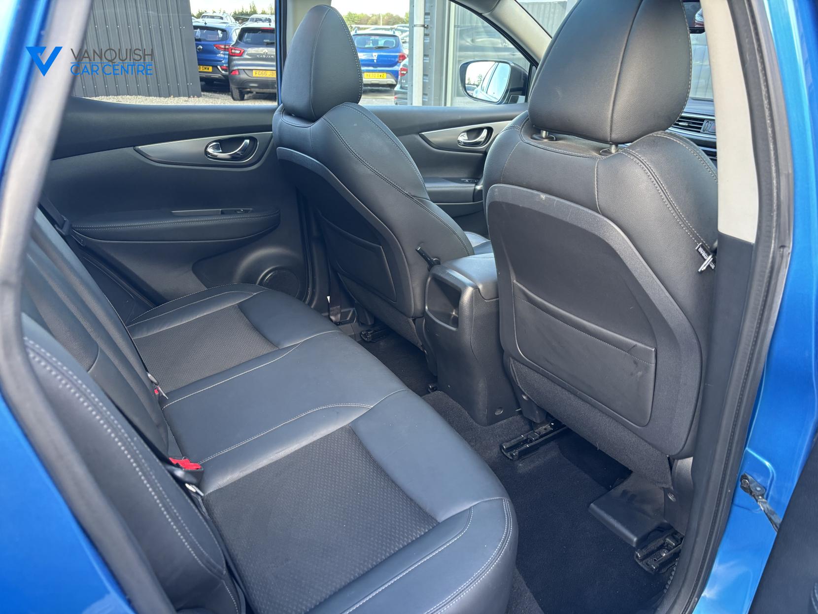 Nissan Qashqai 1.5 dCi Tekna SUV 5dr Diesel Manual Euro 6 (s/s) (110 ps)