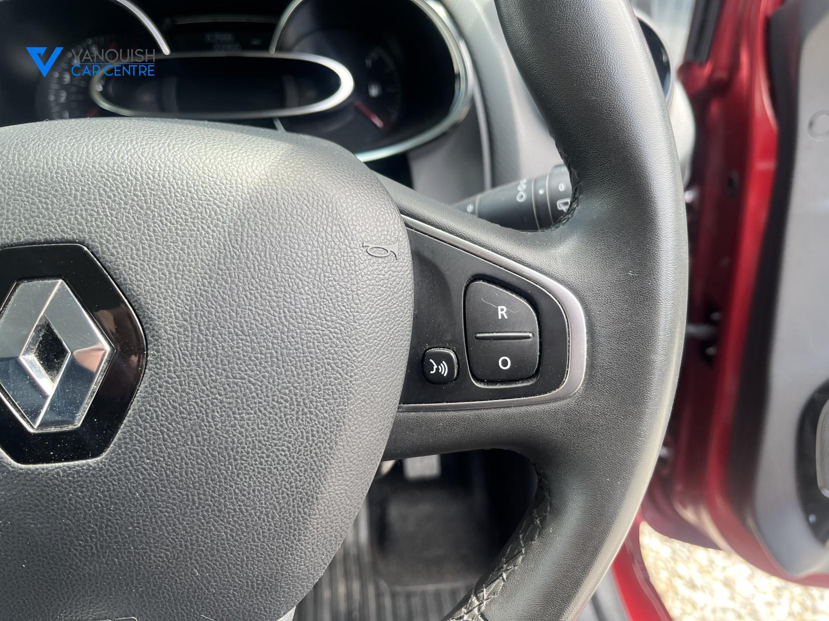 Renault Clio 1.2 16V Dynamique Nav Hatchback 5dr Petrol Manual Euro 6 (75 ps)