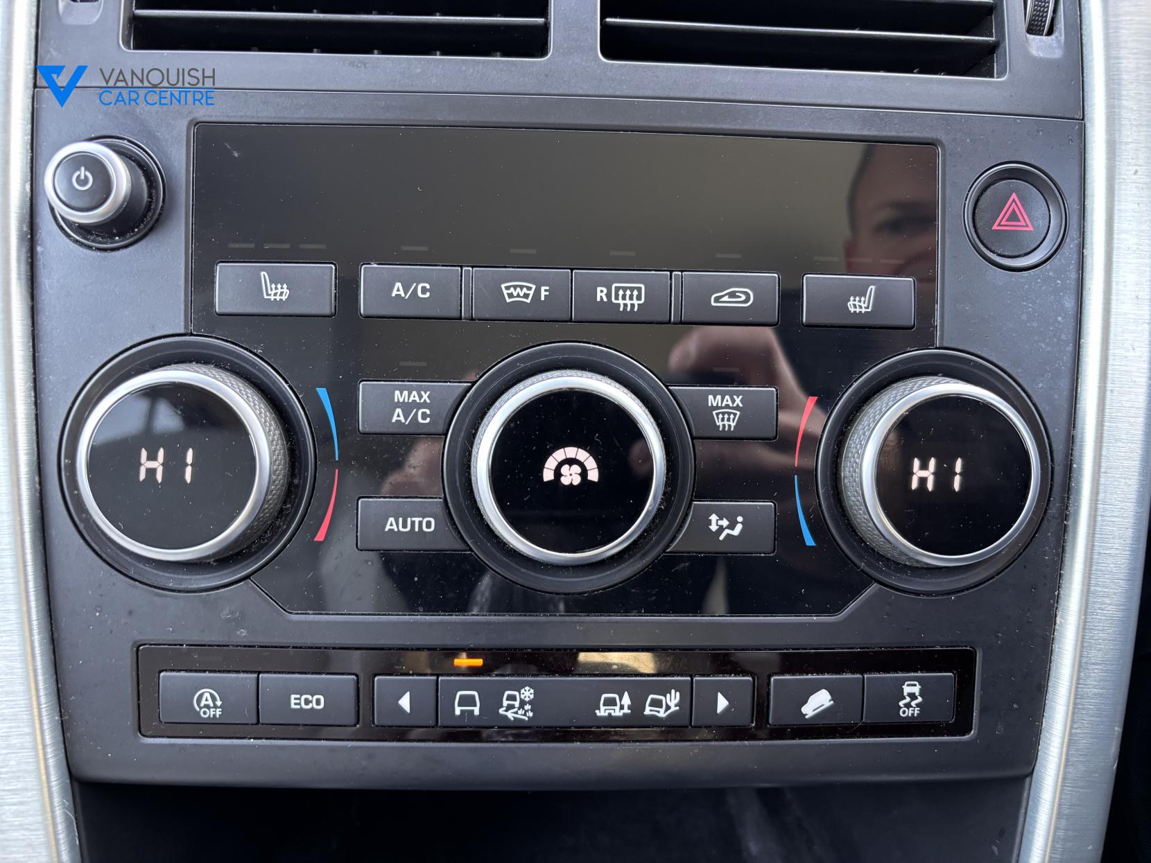 Land Rover Discovery Sport 2.0 TD4 SE Tech SUV 5dr Diesel Manual 4WD Euro 6 (s/s) (180 ps)