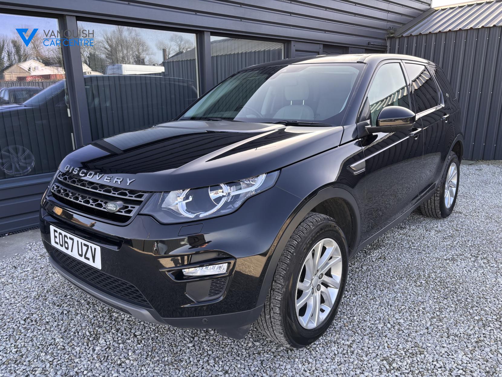 Land Rover Discovery Sport 2.0 TD4 SE Tech SUV 5dr Diesel Manual 4WD Euro 6 (s/s) (180 ps)