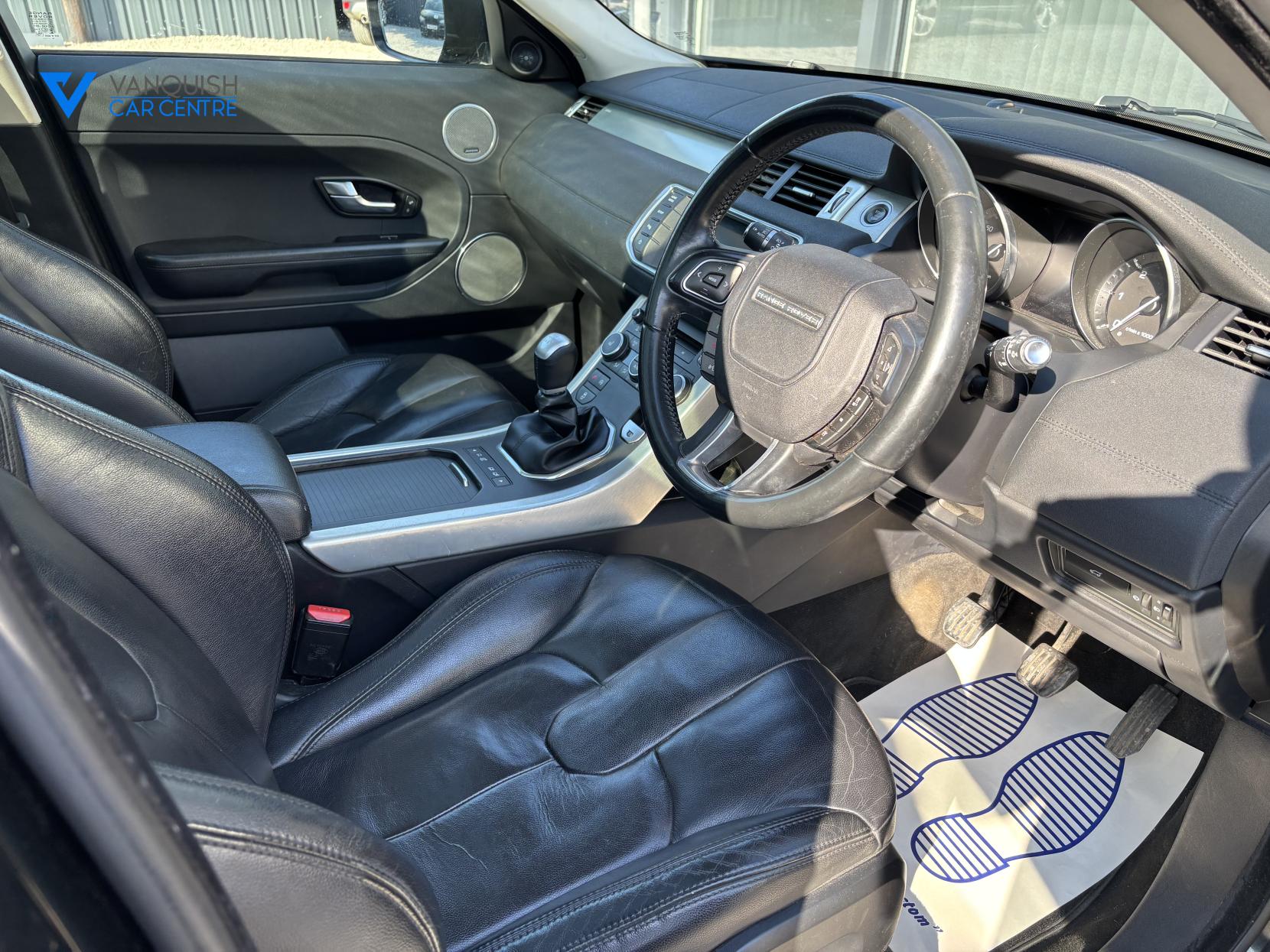 Land Rover Range Rover Evoque 2.2 SD4 Pure Tech SUV 5dr Diesel Manual 4WD Euro 5 (s/s) (190 ps)